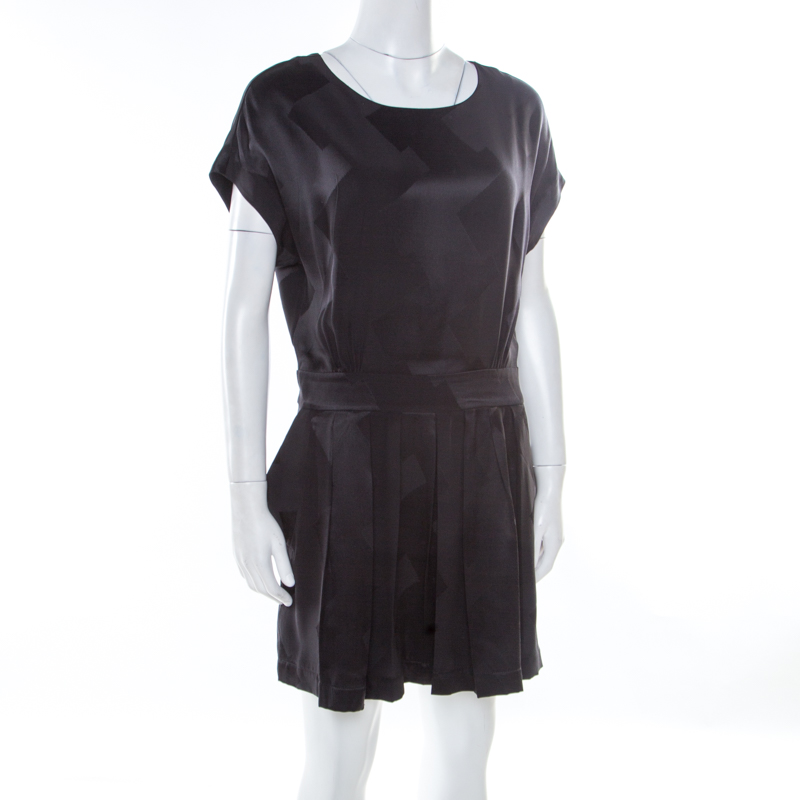 

Balenciaga Black Silk Zig Zag Patterned Pleated Dress