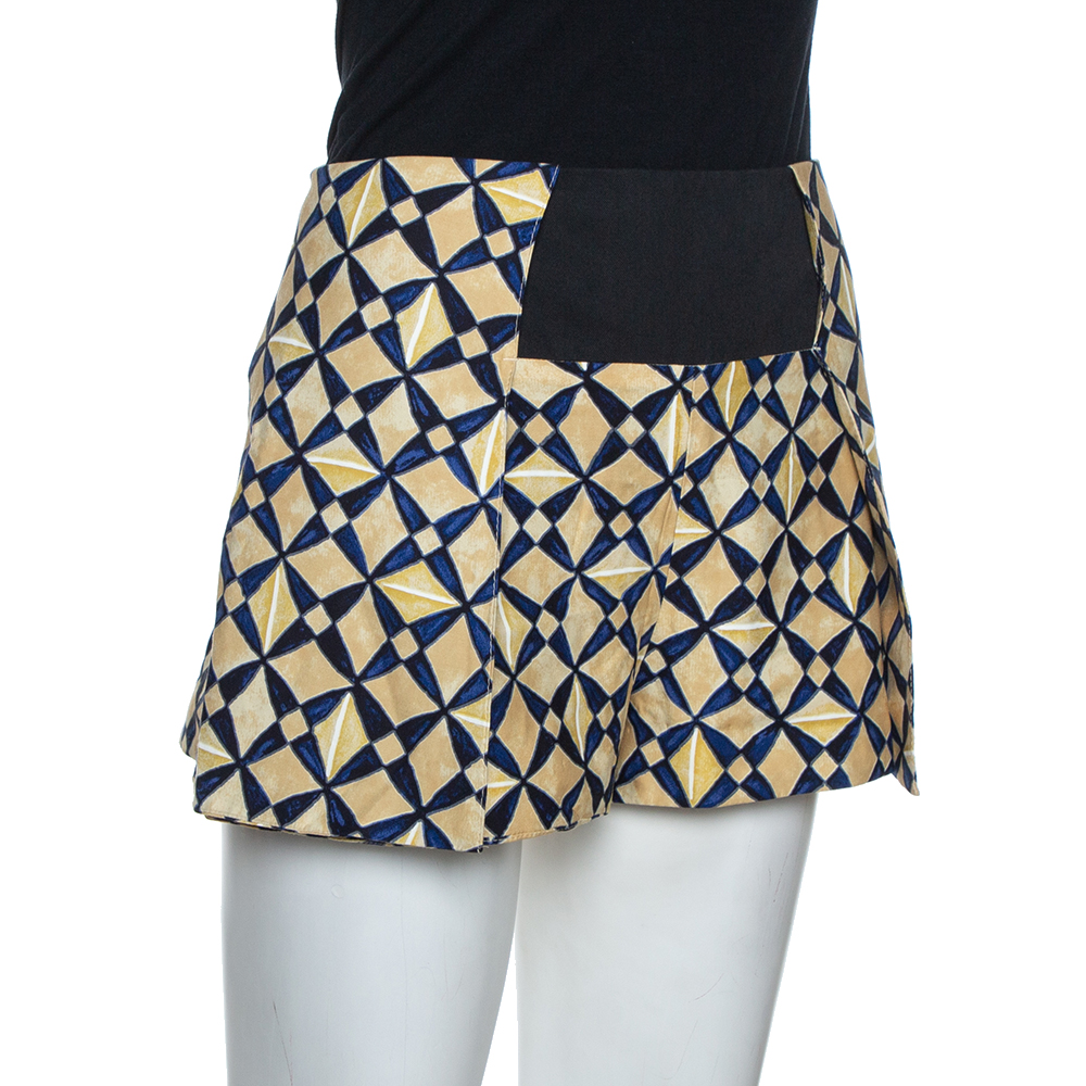 

Balenciaga Cream Printed Contrast Waist Band Shorts