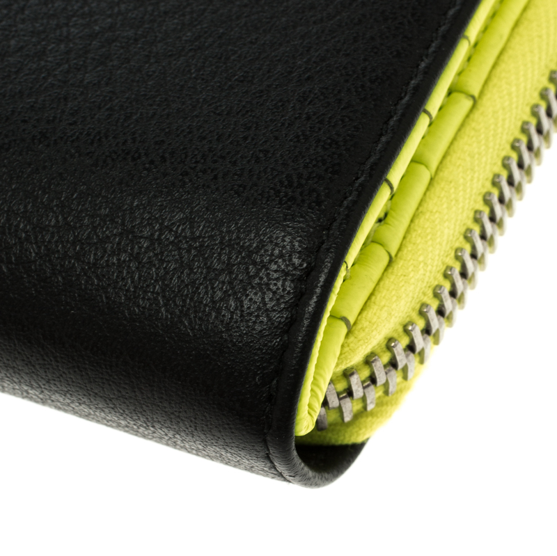 Balenciaga Black/Neon Green Leather Papier Zip Compact Wallet Balenciaga