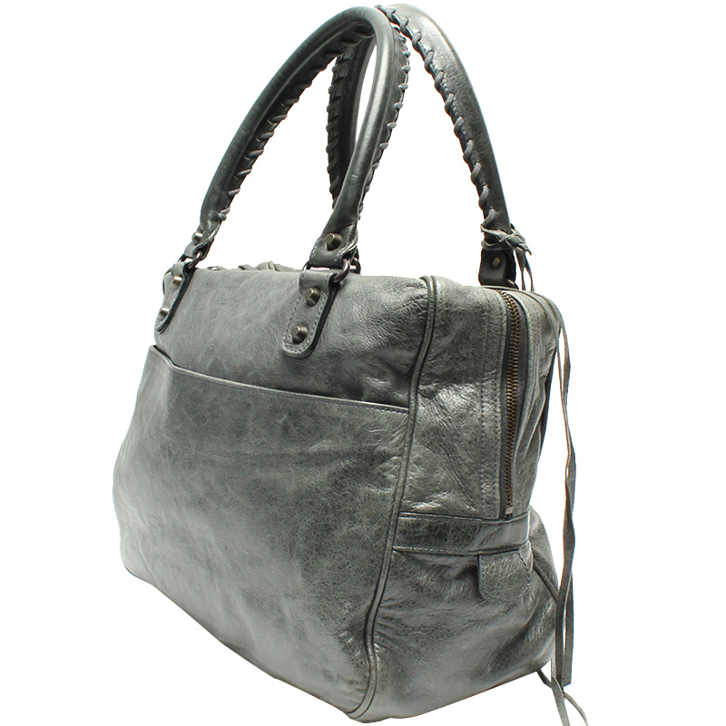 

Balenciaga Grey Leather Agneau Shoulder Bag