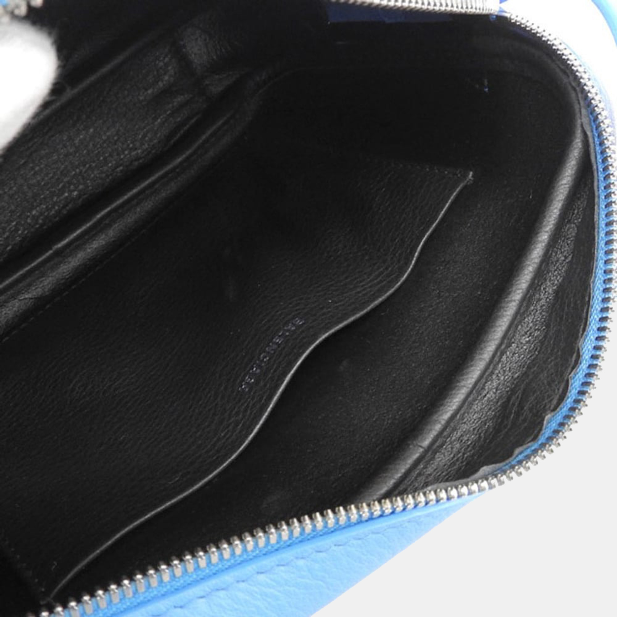 

Balenciaga Blue Leather Everyday Camera Bag