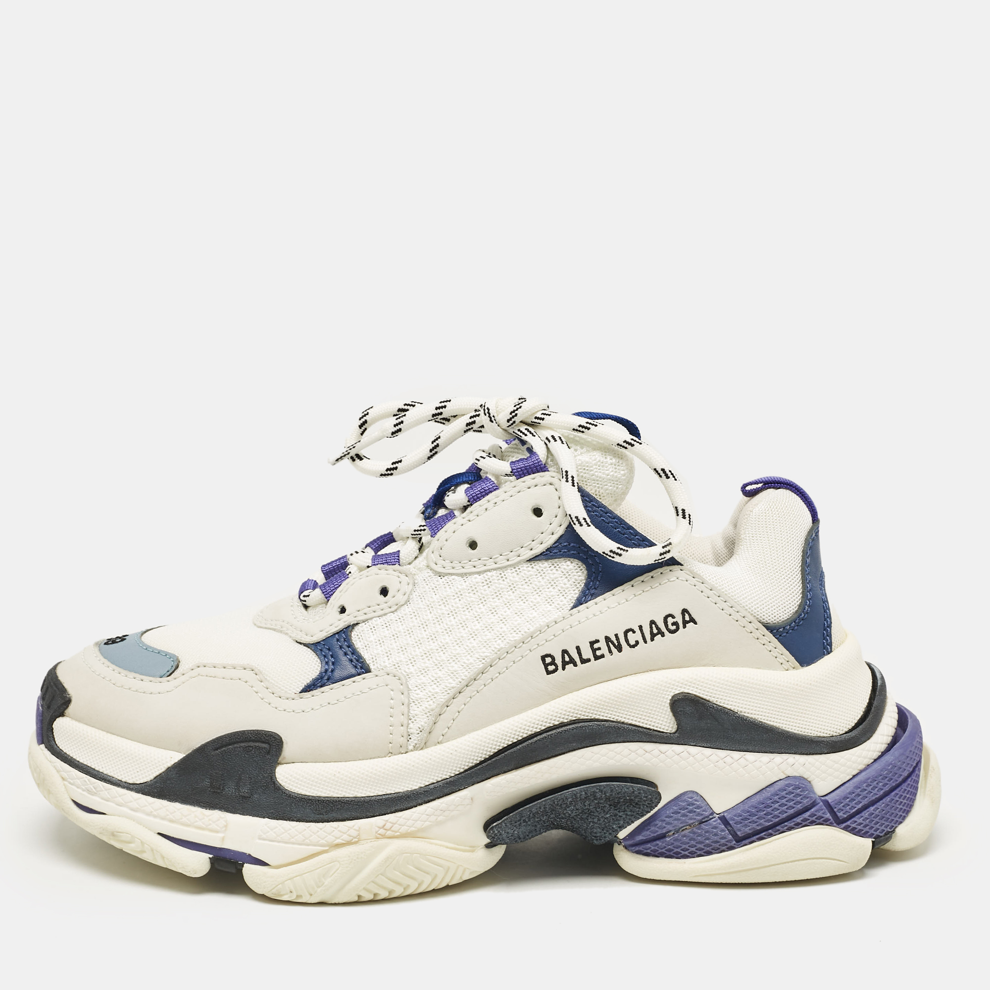 

Balenciaga White/Blue Mesh and Leather Triple S Sneakers Size