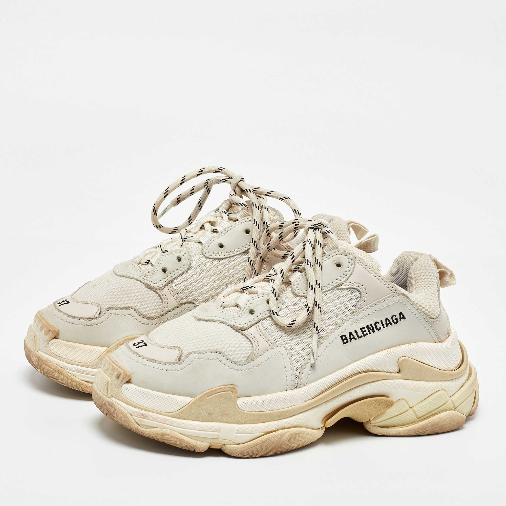 Balenciaga White/Grey Faux Leather and Mesh Triple S Sneakers Size 37 