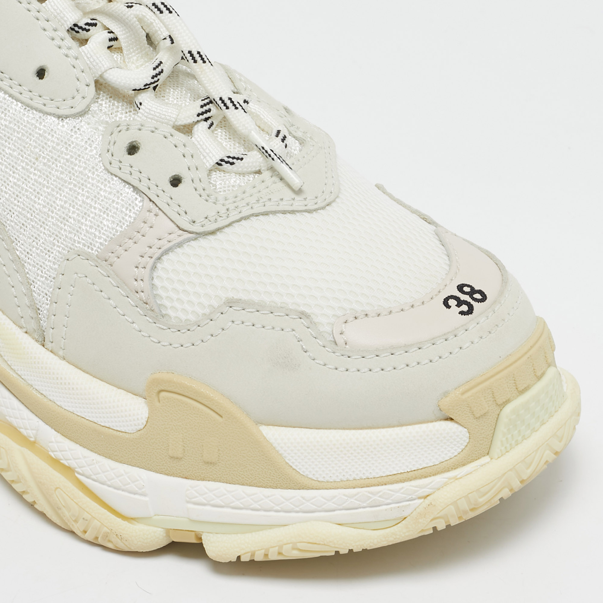 Balenciaga White Leather and Mesh Triple S Low Top Sneakers Size 38 