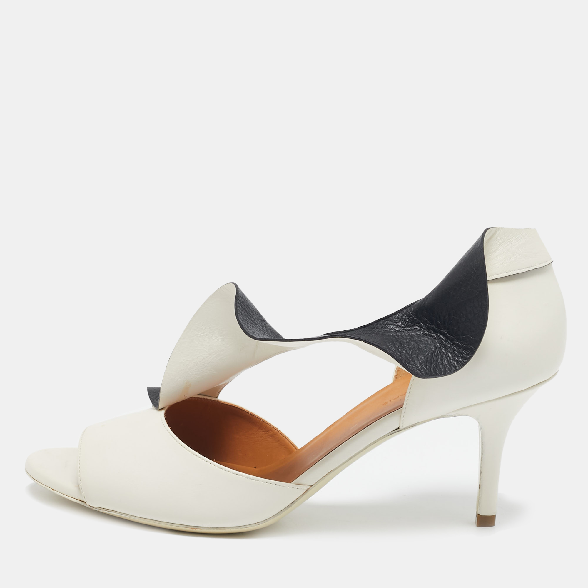 

Balenciaga White/Black Leather Peep Toe Pumps Size