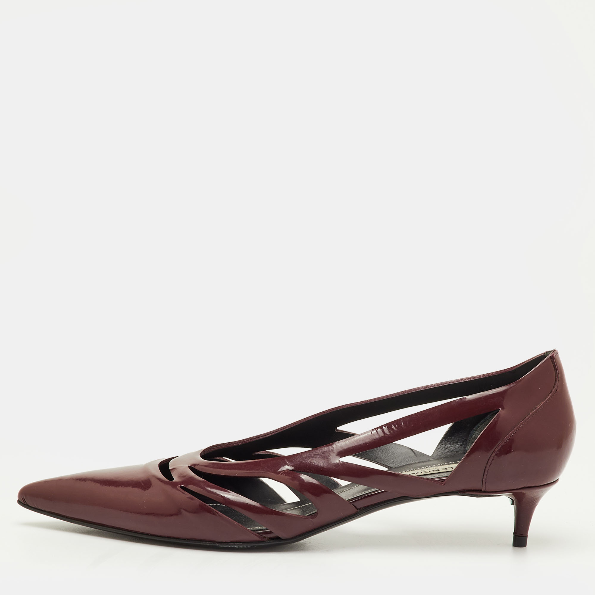 

Balenciaga Size  Burgundy Patent Leather Pumps