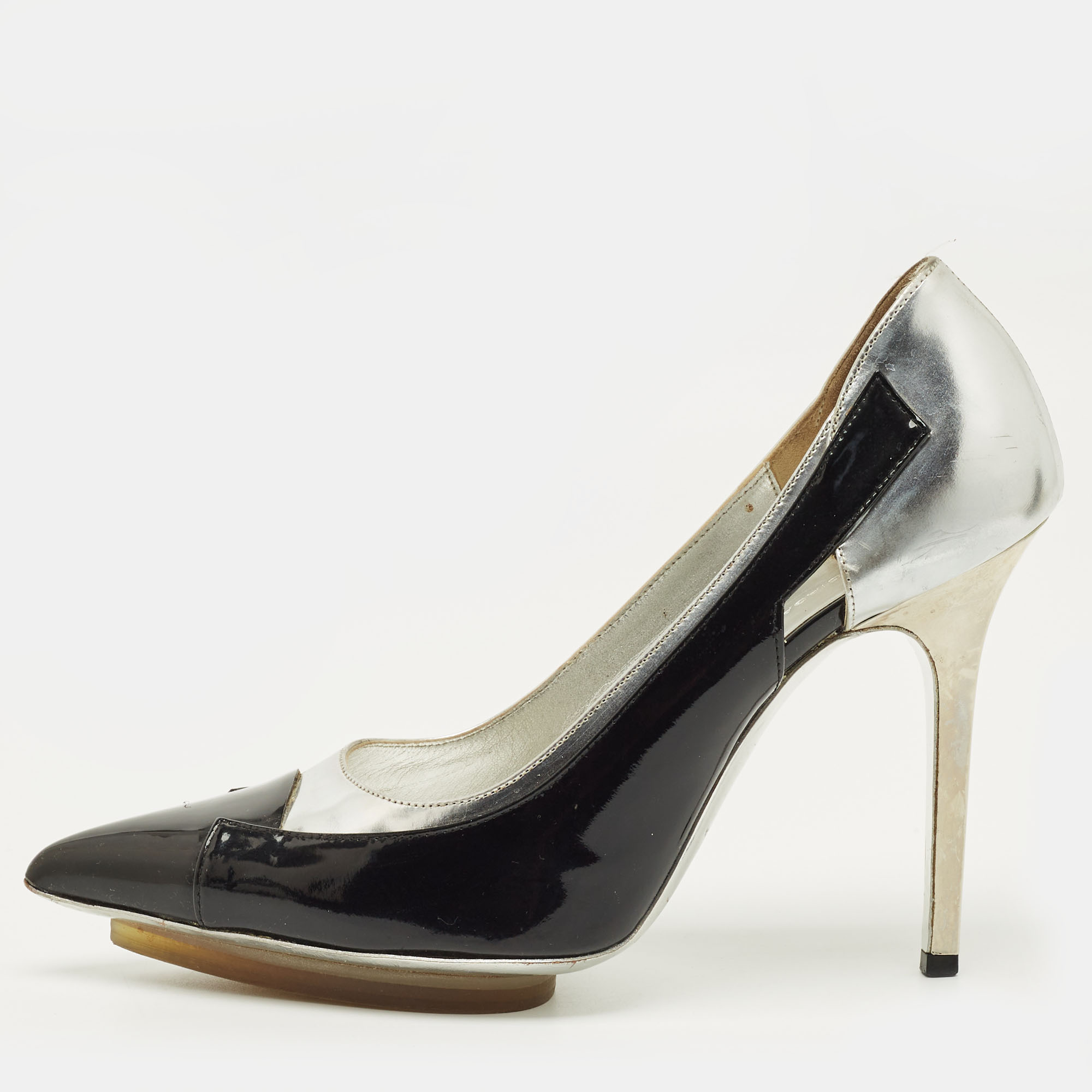 

Balenciaga Size  Black/Silver Patent and Leather Pointed Toe Pumps