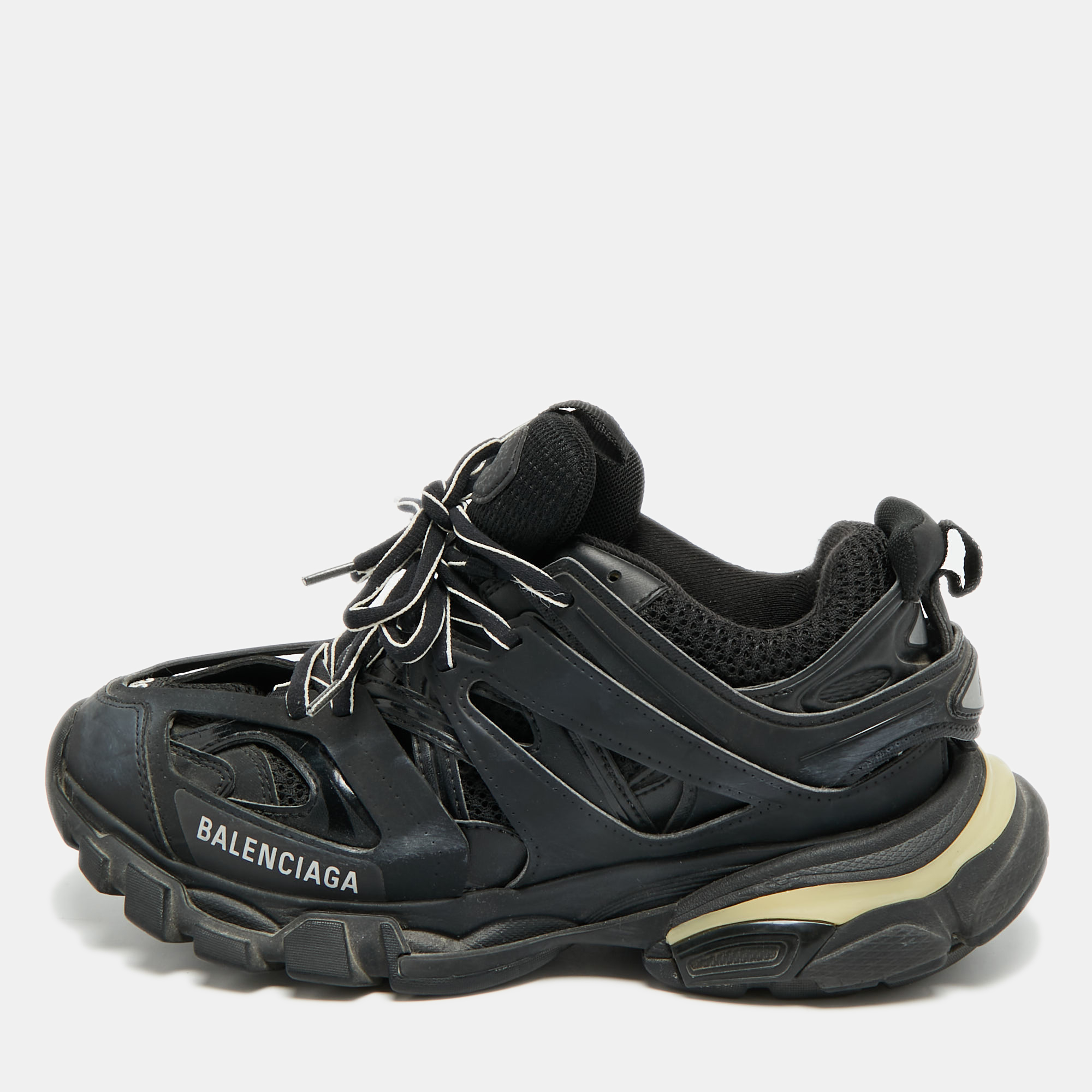 

Balenciaga Track Size  Black Faux Leather and Mesh Low Top Sneakers