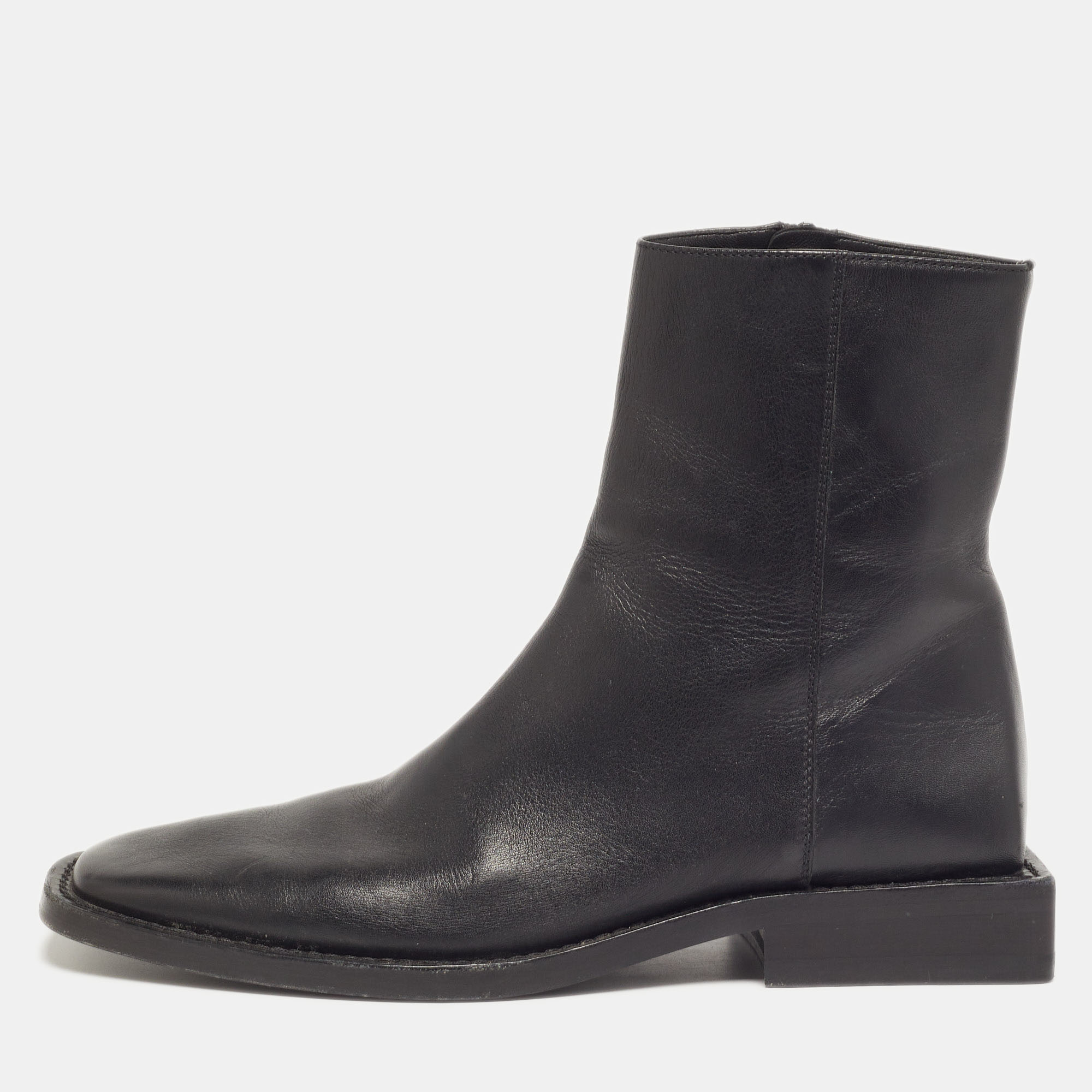 

Balenciaga BB Logo Size  Black Leather Chelsea Ankle Boots