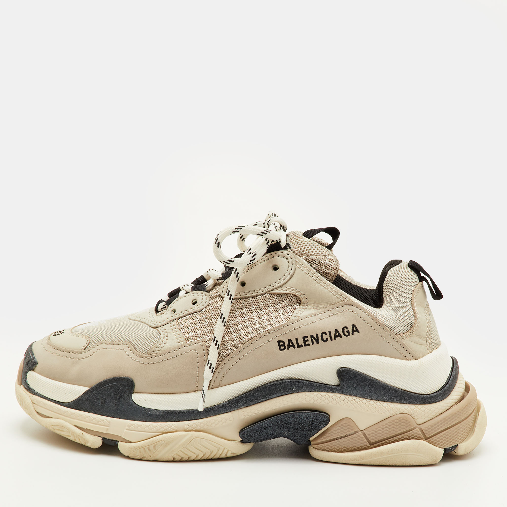 

Balenciaga Triple S Size  Cream Faux Leather and Mesh Lace Up Sneakers