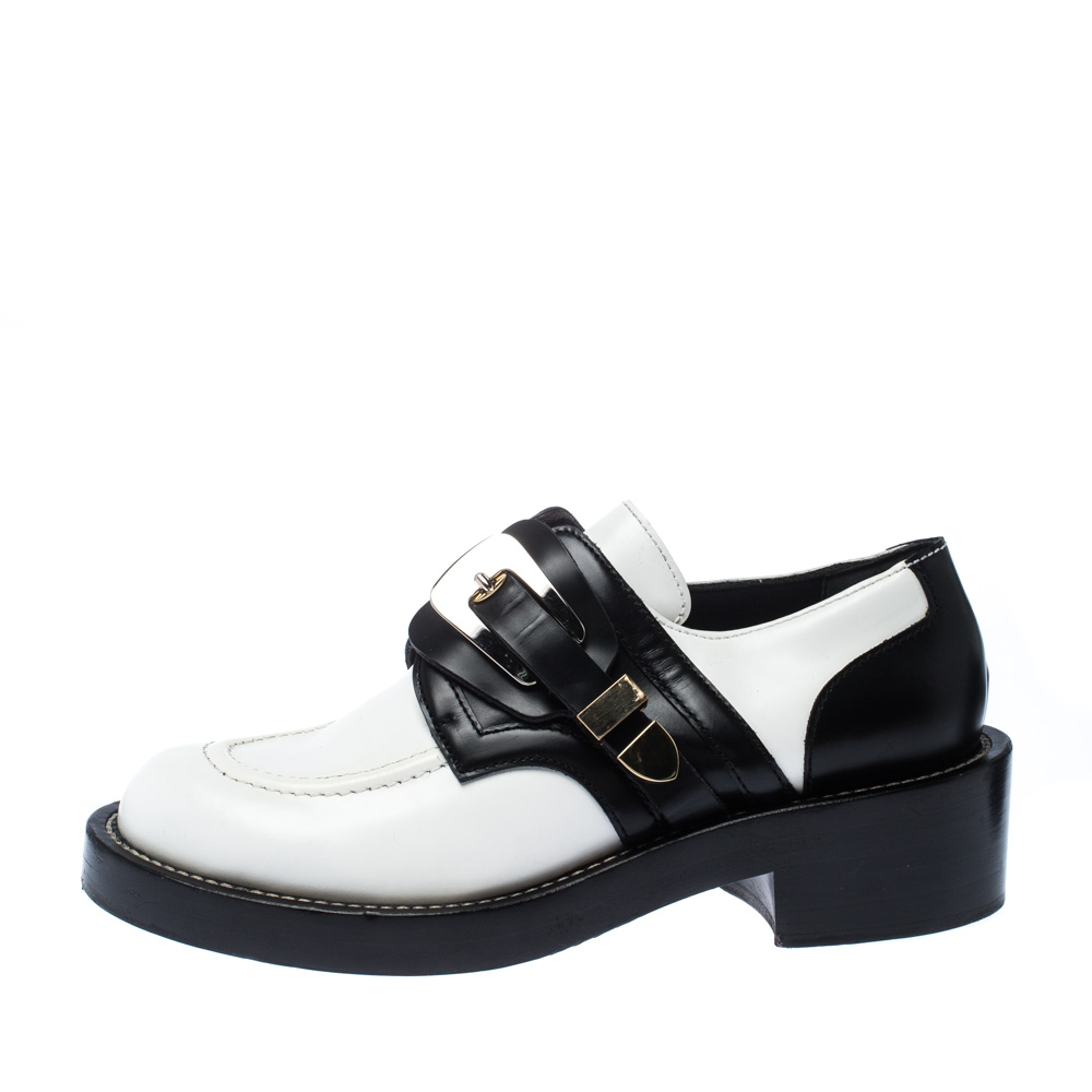 

Balenciaga Monochrome Leather Buckle Detail Derby Size, White