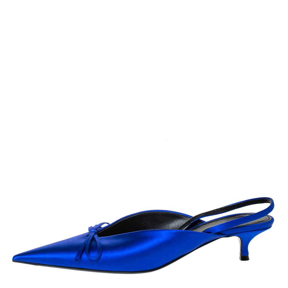 

Balenciaga Blue Satin Bow Pointed Toe Mules Size