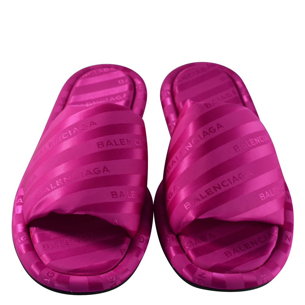 

Balenciaga Pink Jacquard Mules/Slides Size EU