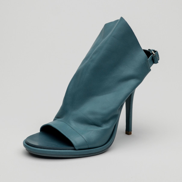 Pre Owned Balenciaga Blue Leather Open Toe Glove Slingback Sandals Size 39.5