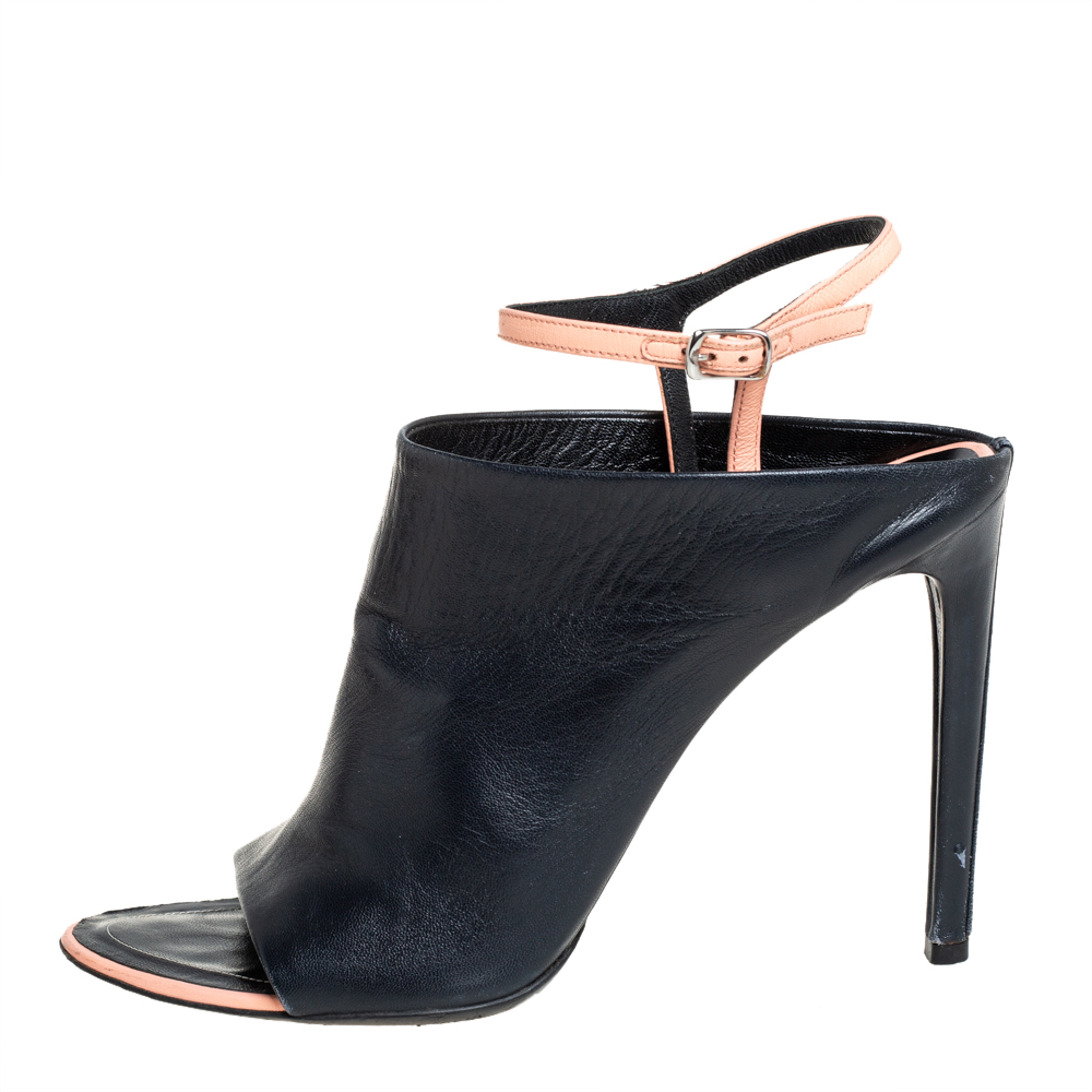

Balenciaga Black/Pink Leather Open Toe Ankle Strap Sandals Size