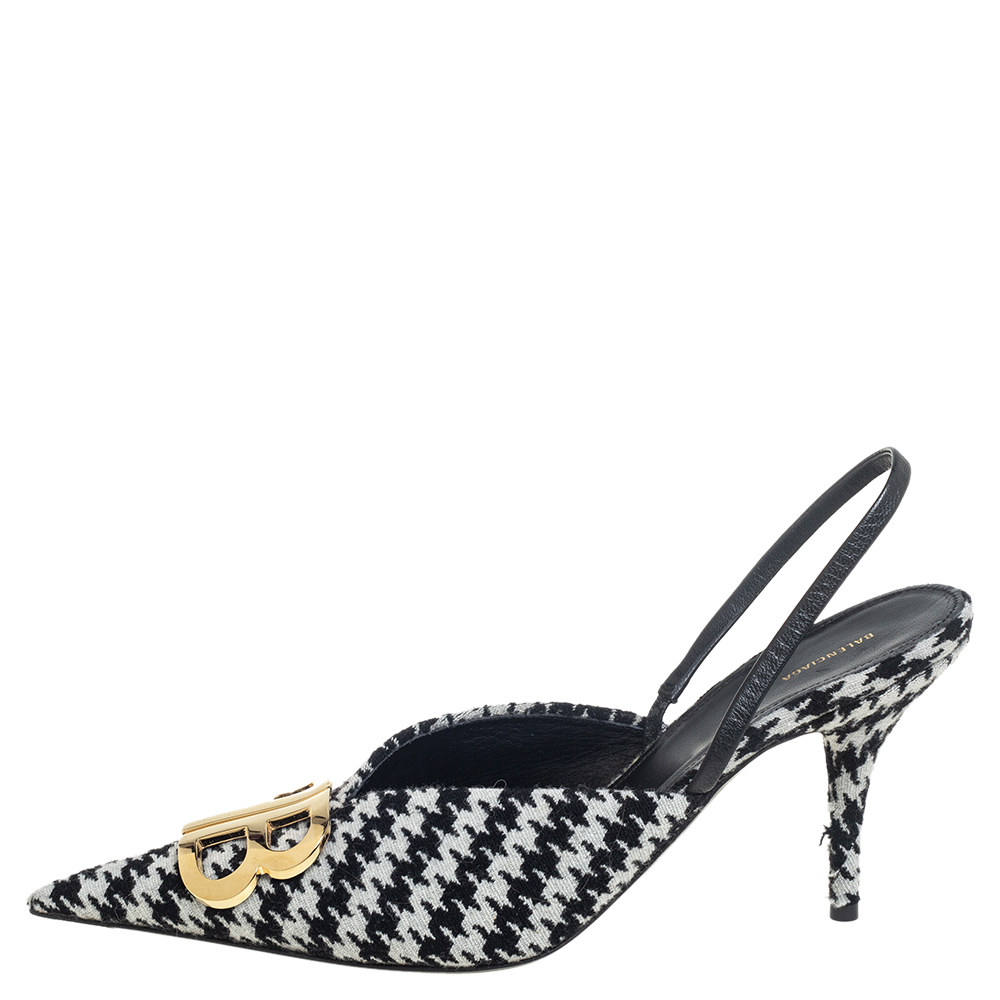 

Balenciaga Black/White Cotton Knife Pointed Toe Sandals Size