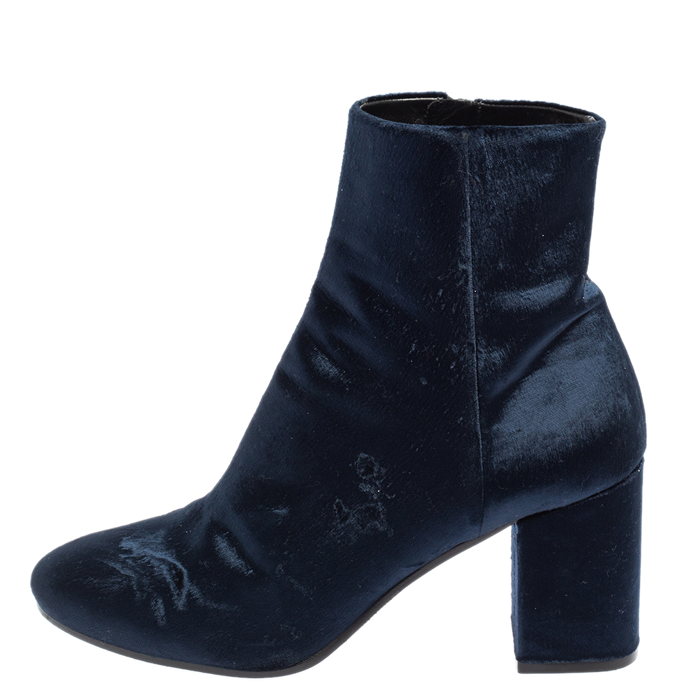

Balenciaga Dark Blue Velvet Ville Ankle Boots Size