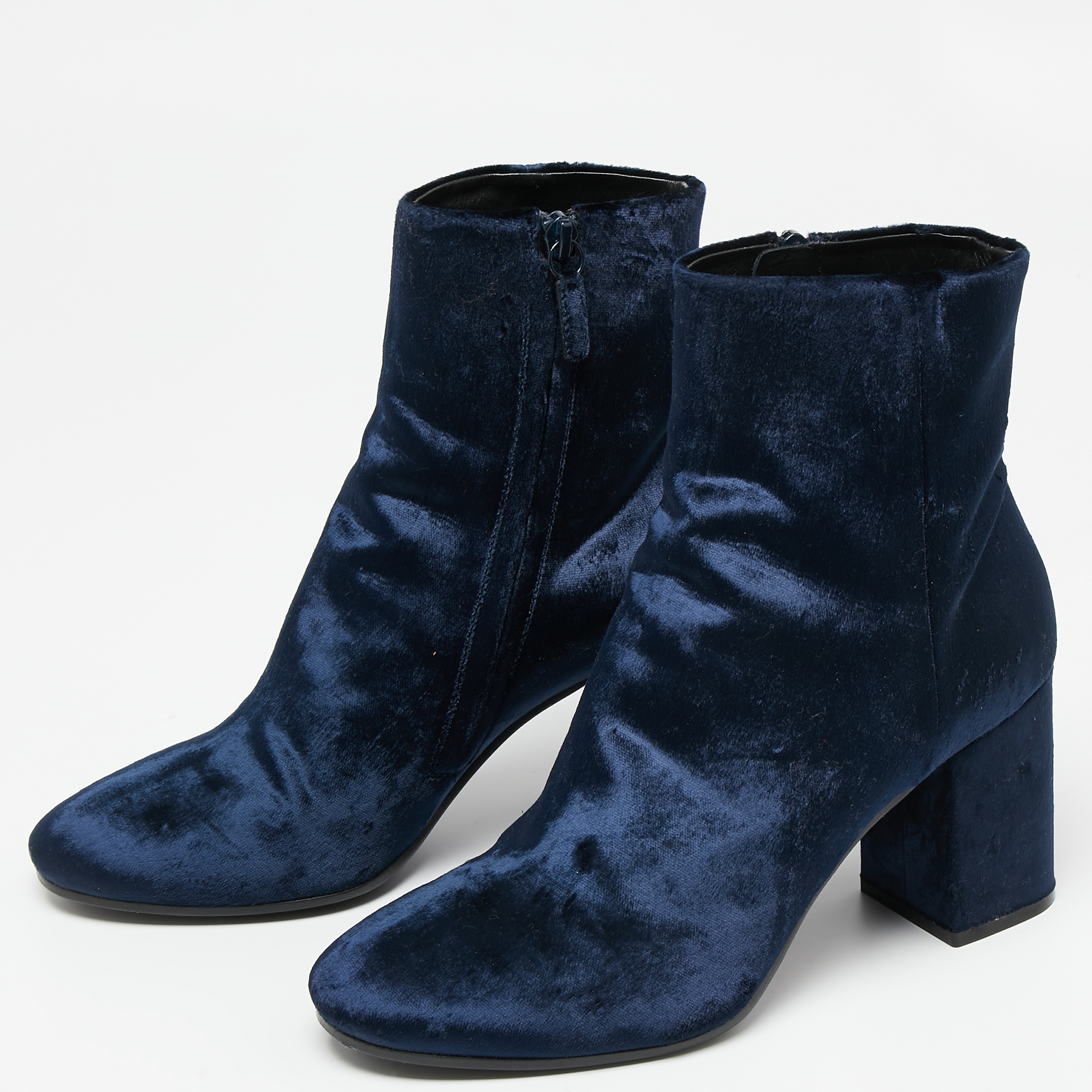 

Balenciaga Navy Blue Velvet Ville Ankle Boots Size