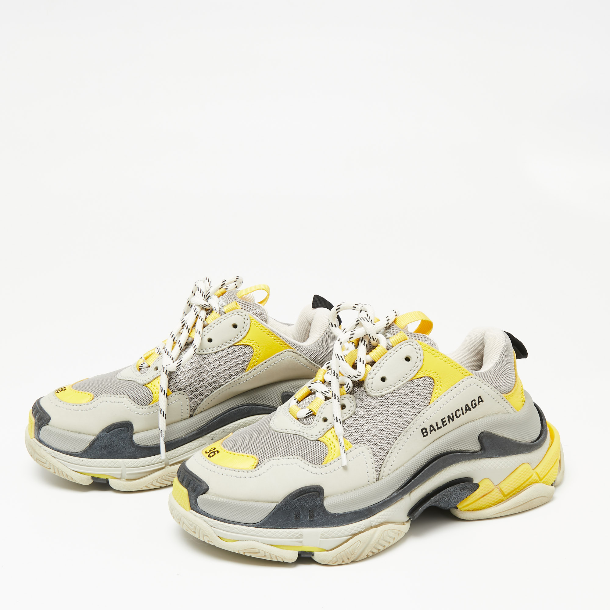 

Balenciaga Grey/Yellow Leather, Mesh And Nubuck Triple S Trainer Sneakers Size