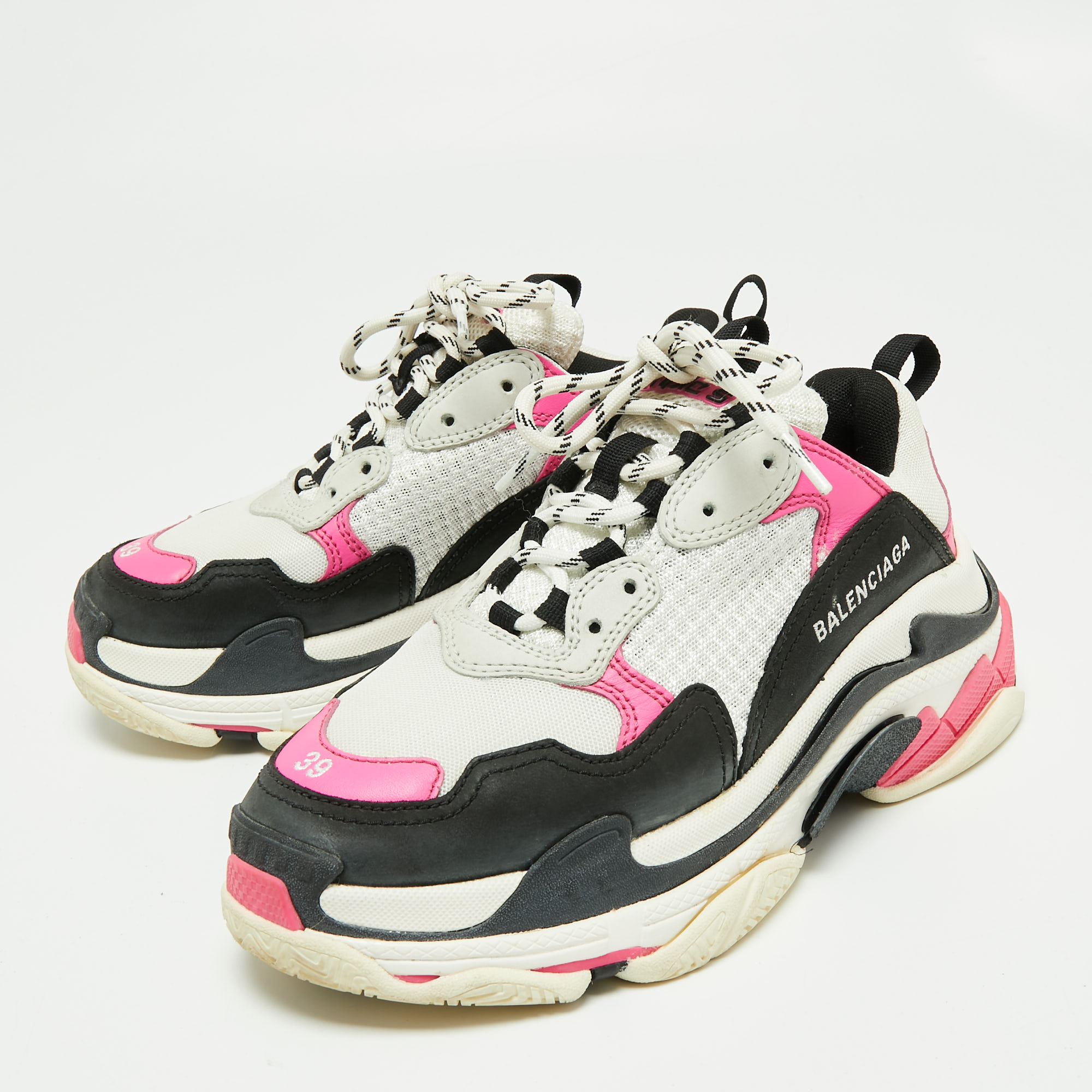 

Balenciaga Multicolor Leather And Mesh Triple S Low Top Sneakers Size