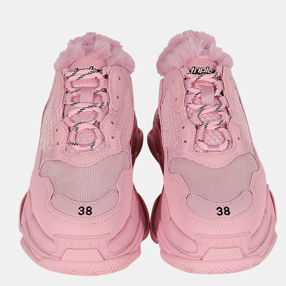 

Balenciaga Wmns Pink Faux Fur Triple S Sneaker EU