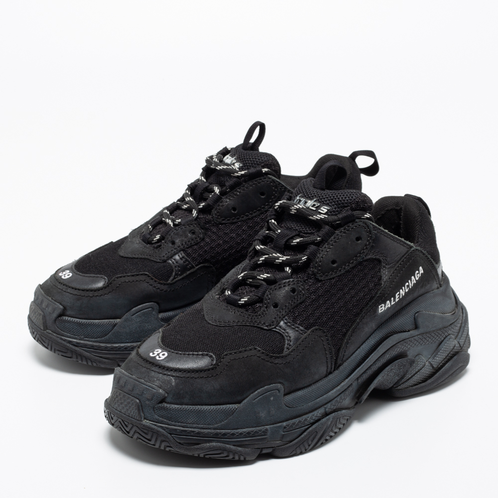 

Balenciaga Black Leather And Mesh Triple S Low Top Sneakers Size