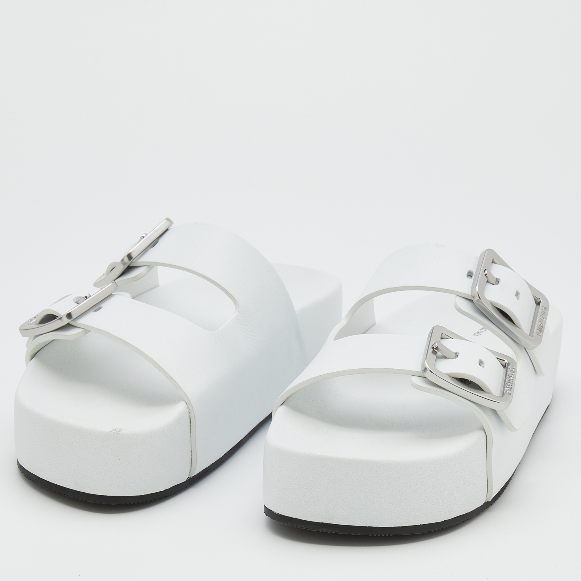 

Balenciaga White Leather Buckle Platform Slide Size