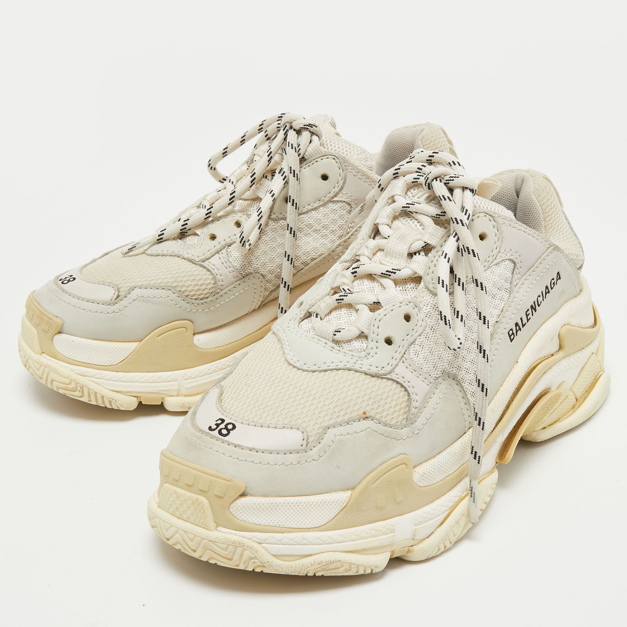 

Balenciaga White Leather and Mesh Triple S Sneakers Size