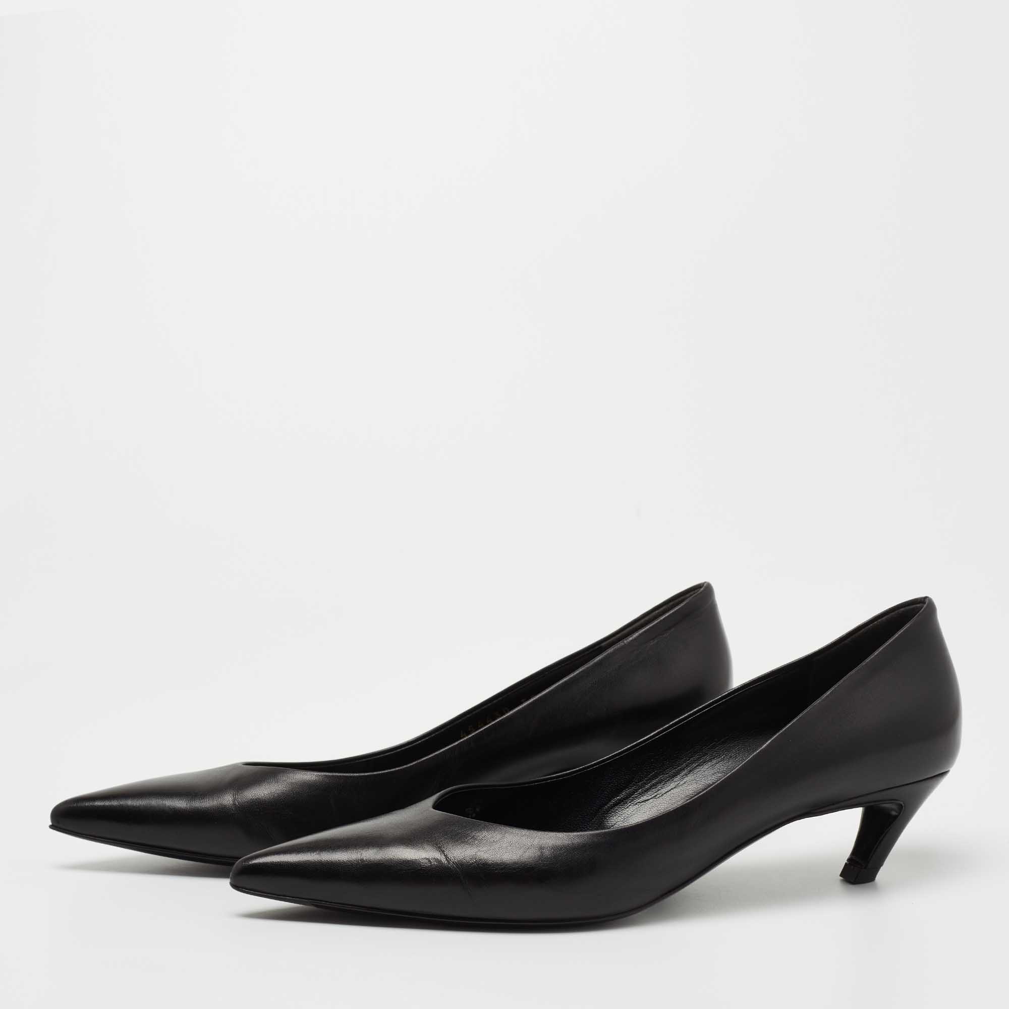 

Balenciaga Black Leather Knife Pumps Size