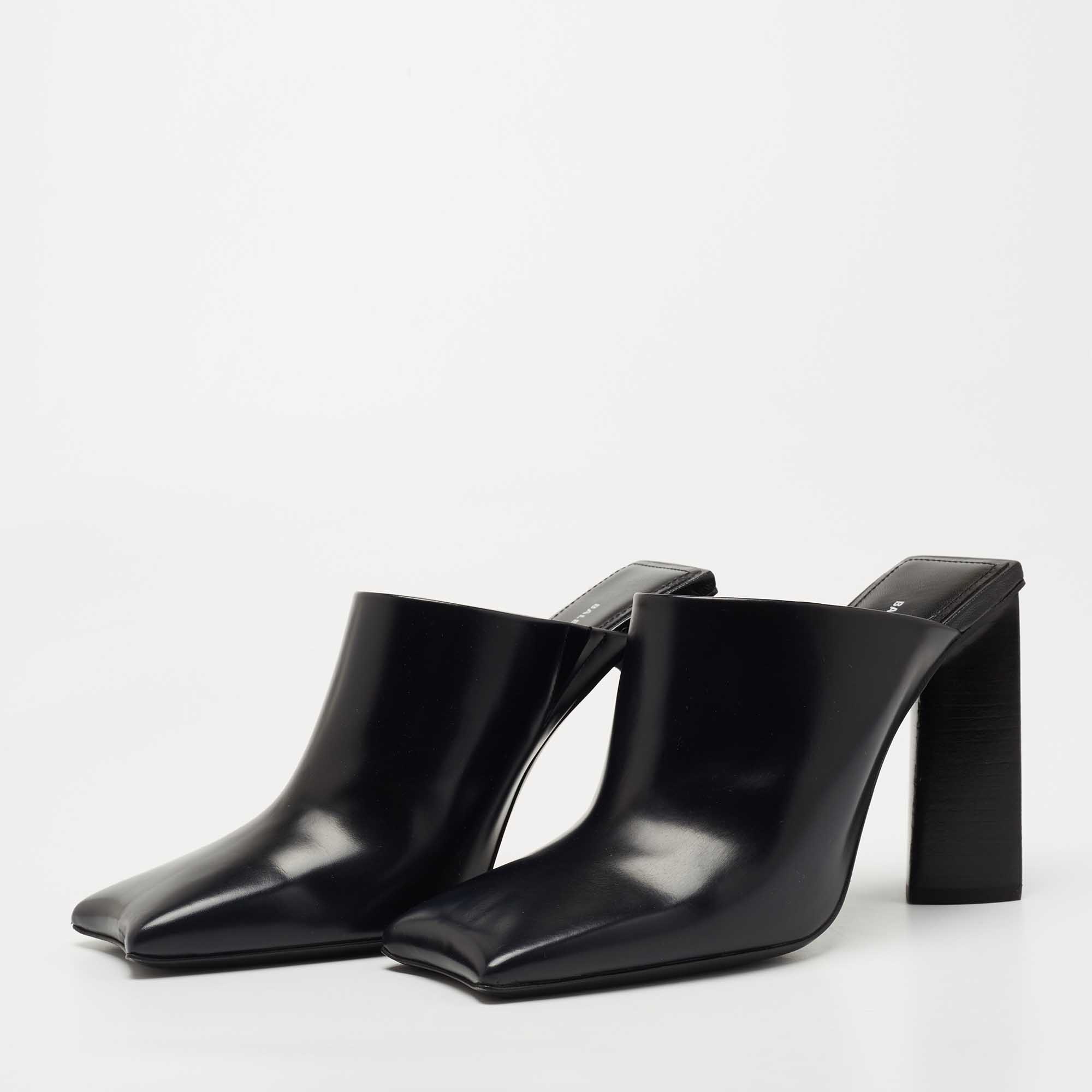 

Balenciaga Black Leather Square Toe Mules Size