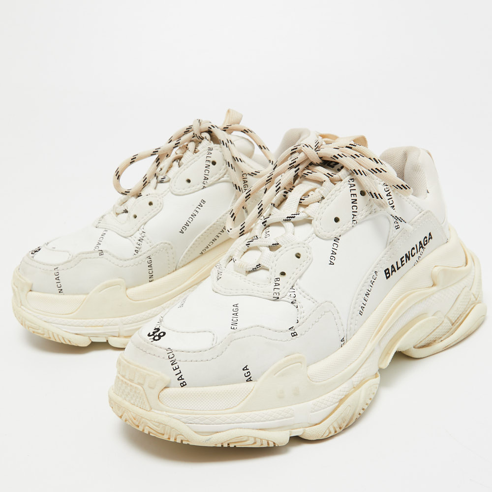 

Balenciaga White/Grey Leather Triple S Sneakers Size