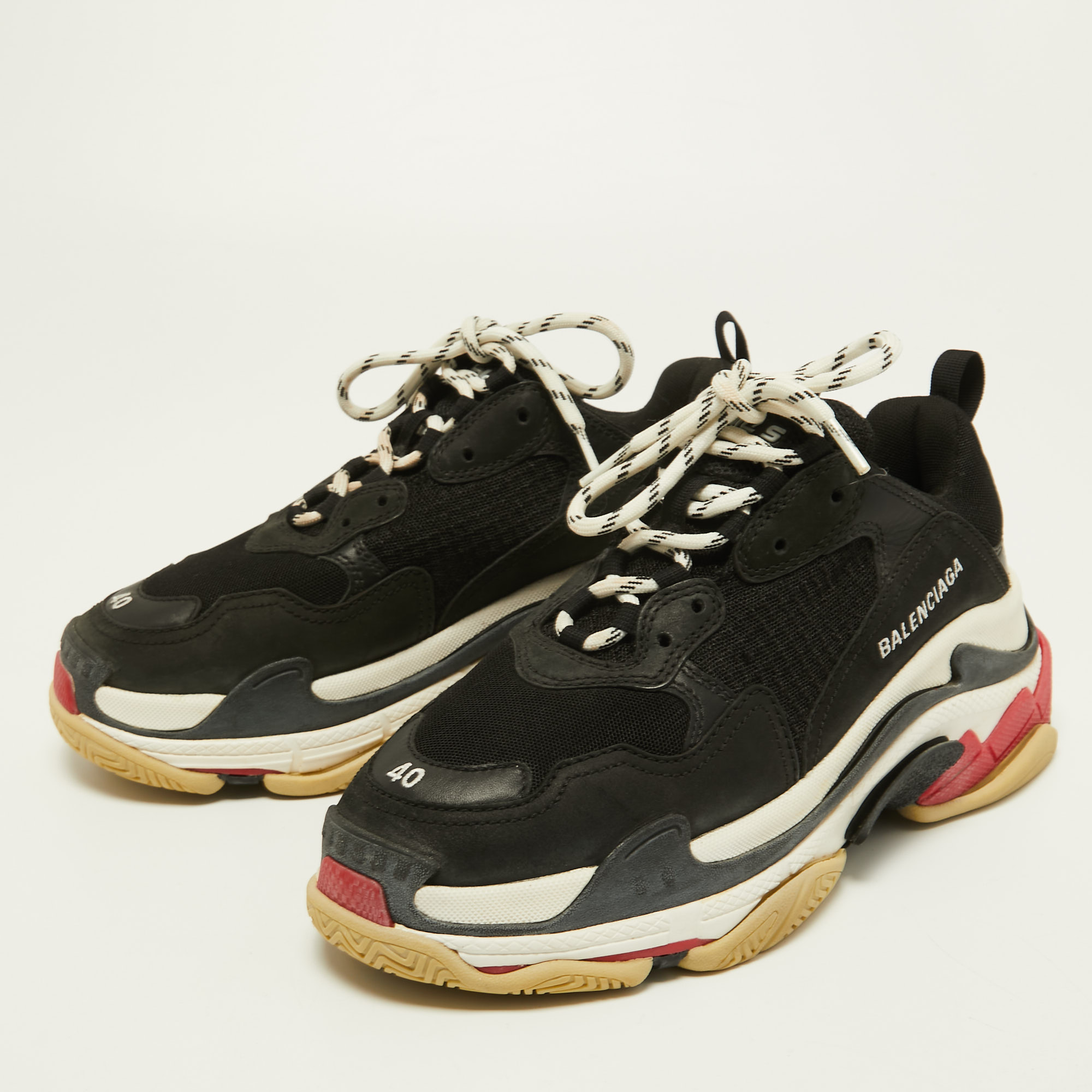 

Balenciaga Black/Red Leather and Mesh Triple S Sneakers Size