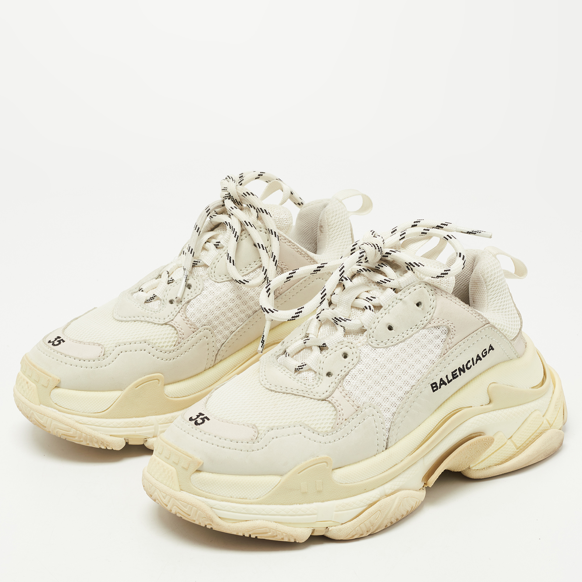 

Balenciaga White Leather and Mesh Triple S Low Top Sneakers Size