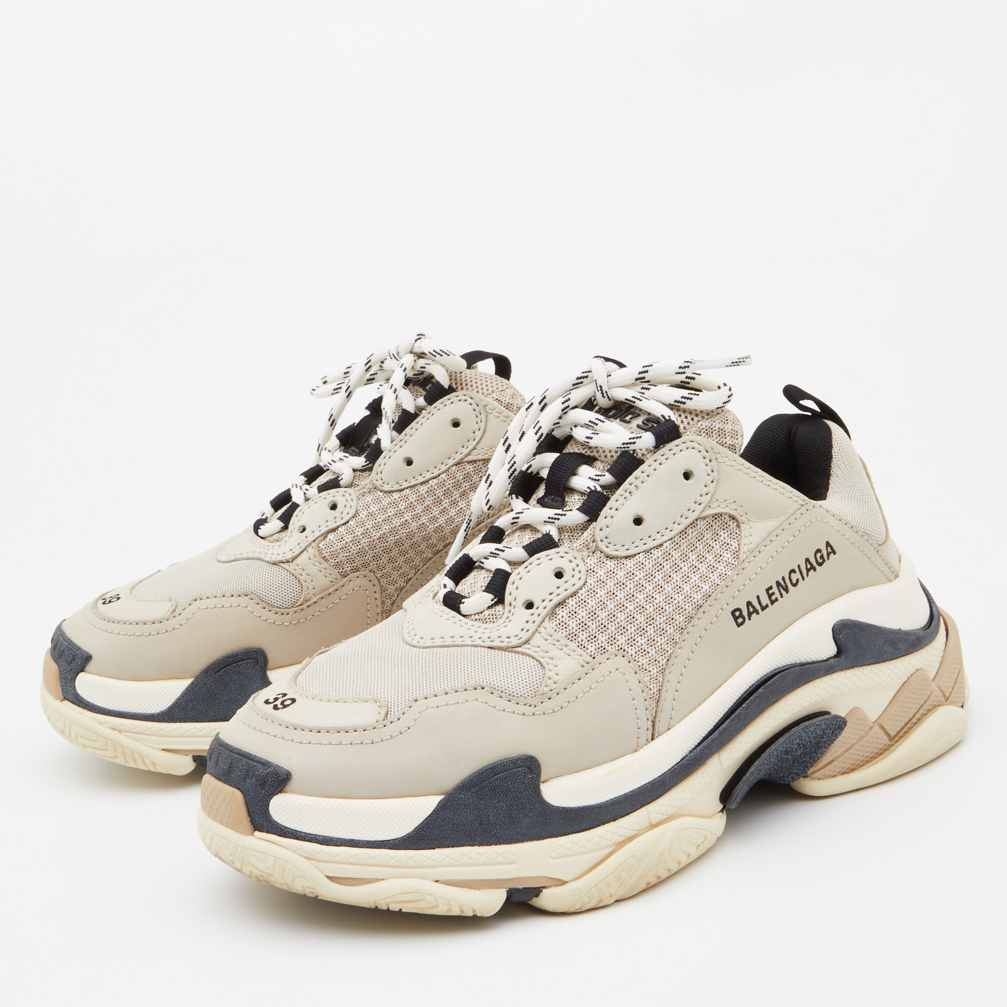 

Balenciaga Grey Mesh and Leather Triple S Sneakers Size