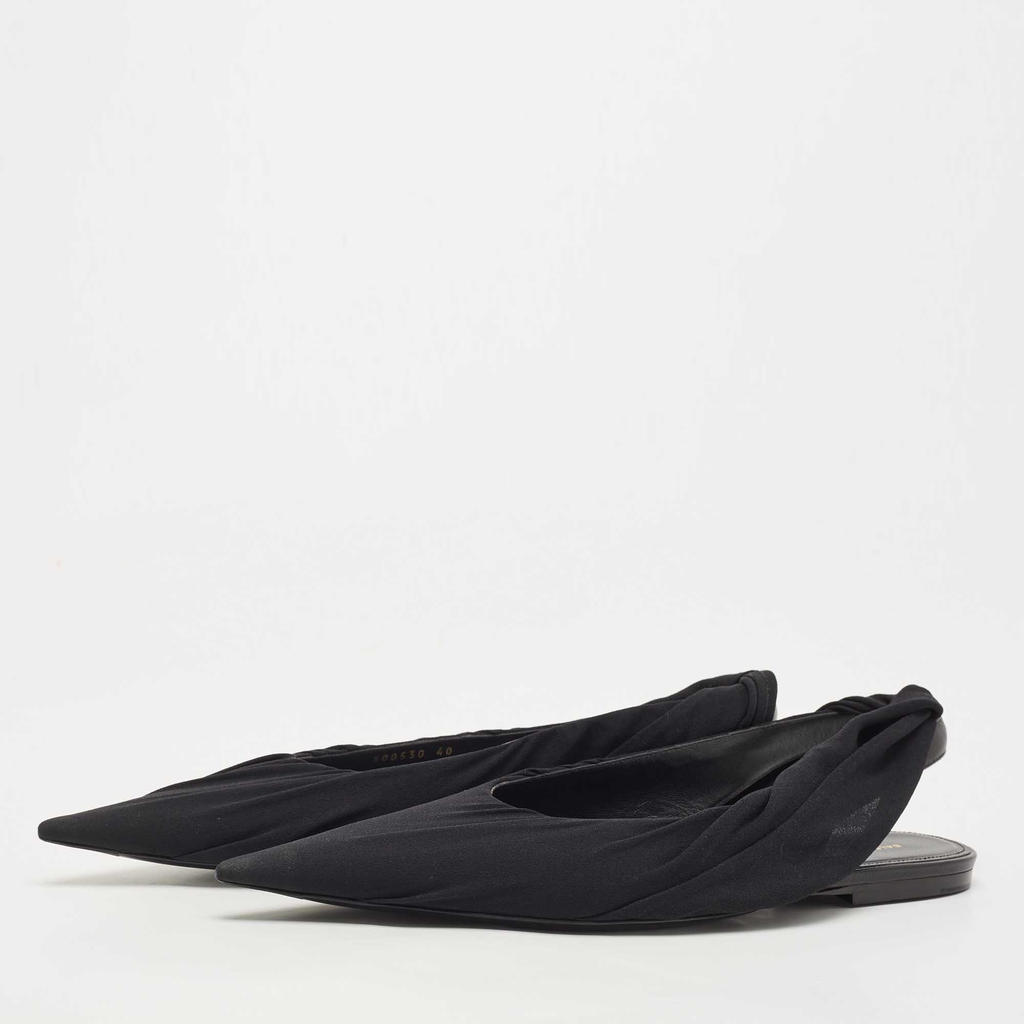

Balenciaga Black Fabric Slingback Sandals Size