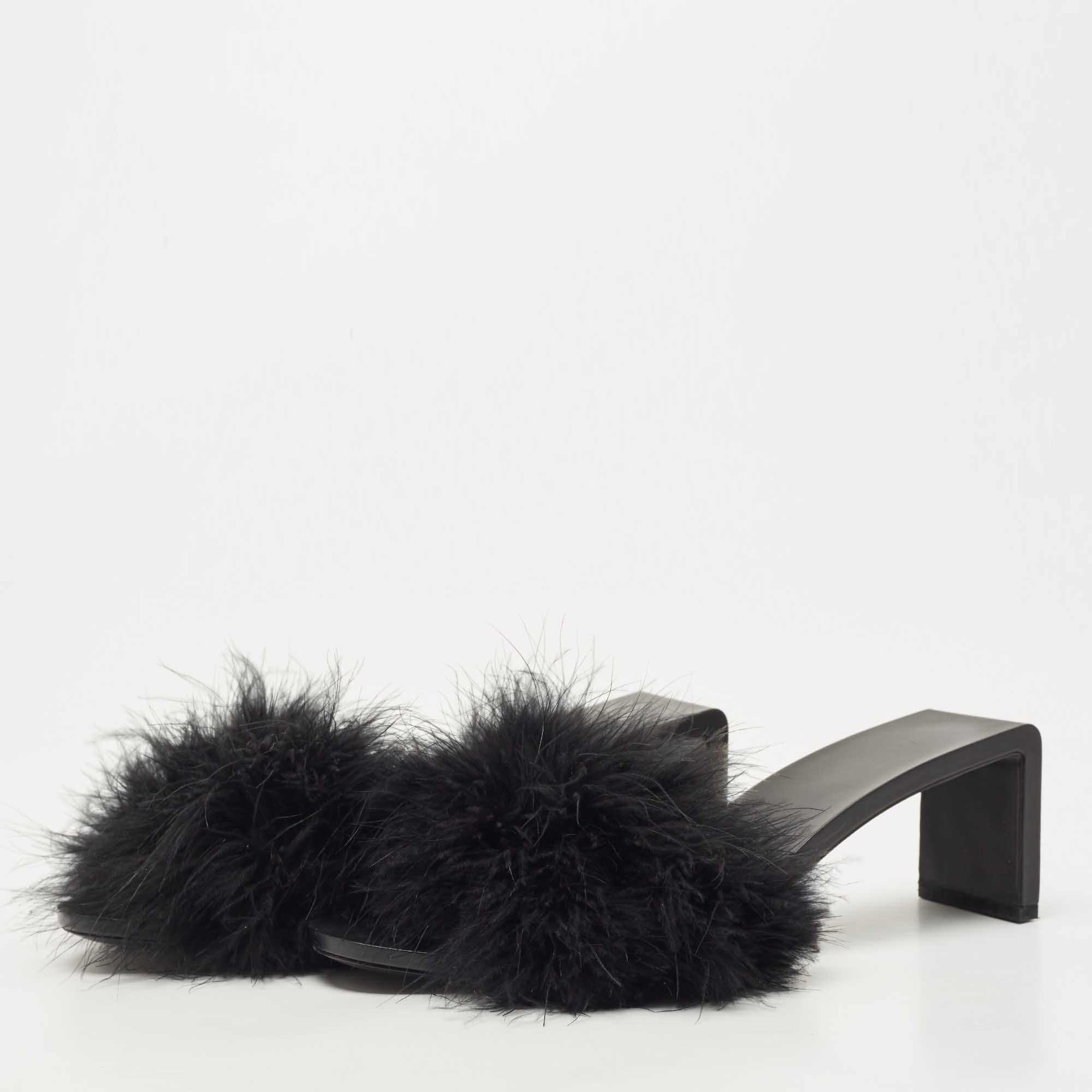 

Balenciaga Black Fur Slide Flats Size