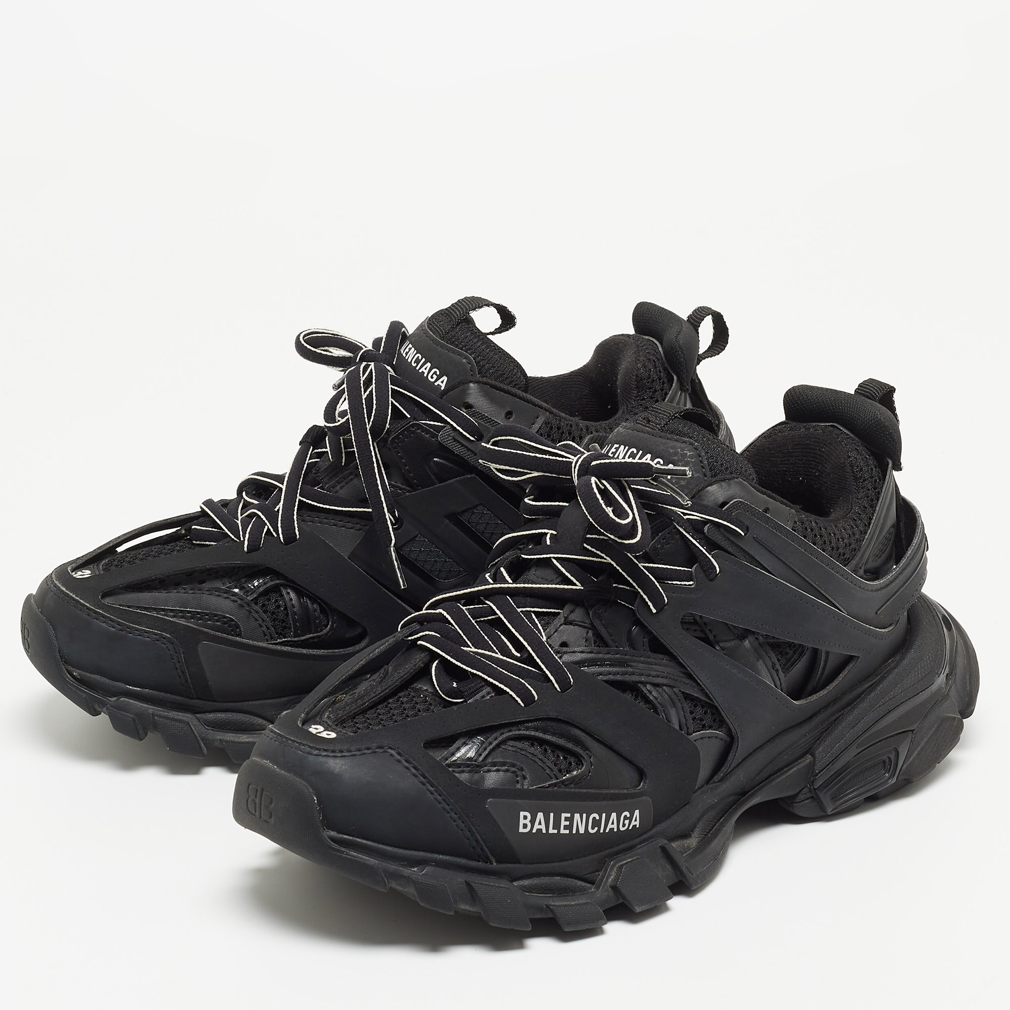 

Balenciaga Black Leather and Mesh Track Sneakers Size