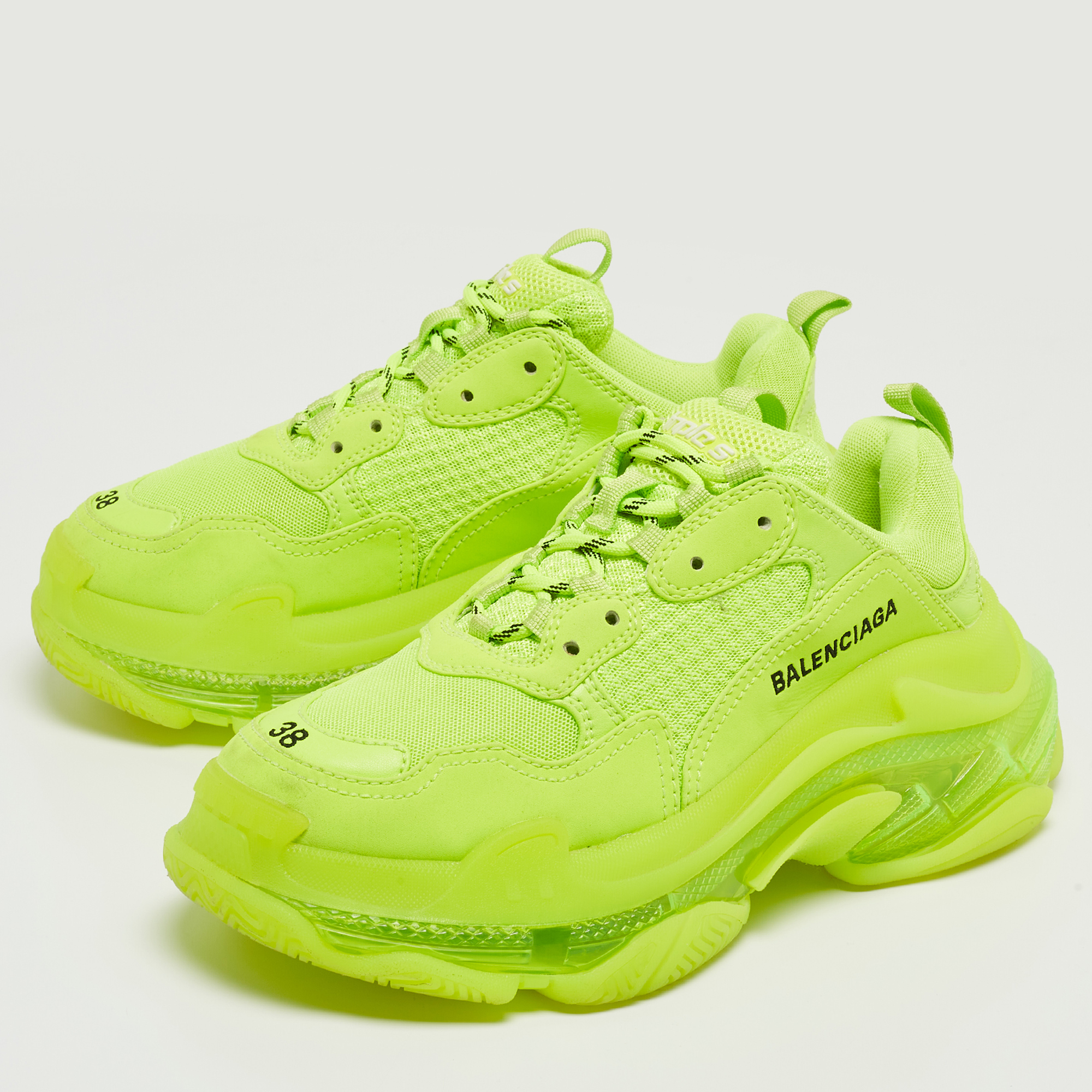 

Balenciaga Neon Green Faux Leather and Mesh Triple S Low Top Sneakers Size