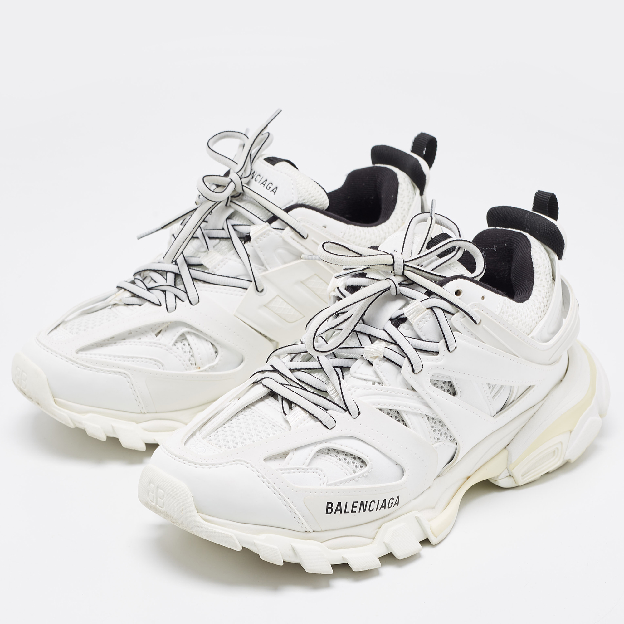 

Balenciaga White Faux Leather and Mesh Track Low Top Sneakers Size