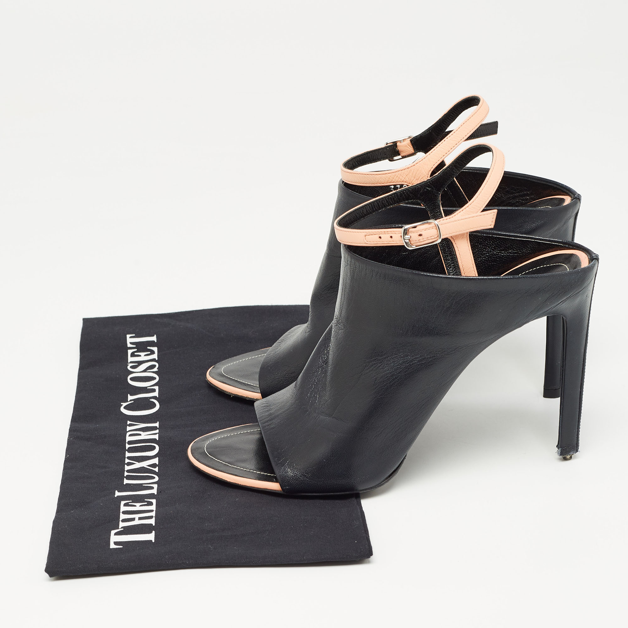 Balenciaga  Black Leather Ankle Strap Sandals Size 38 