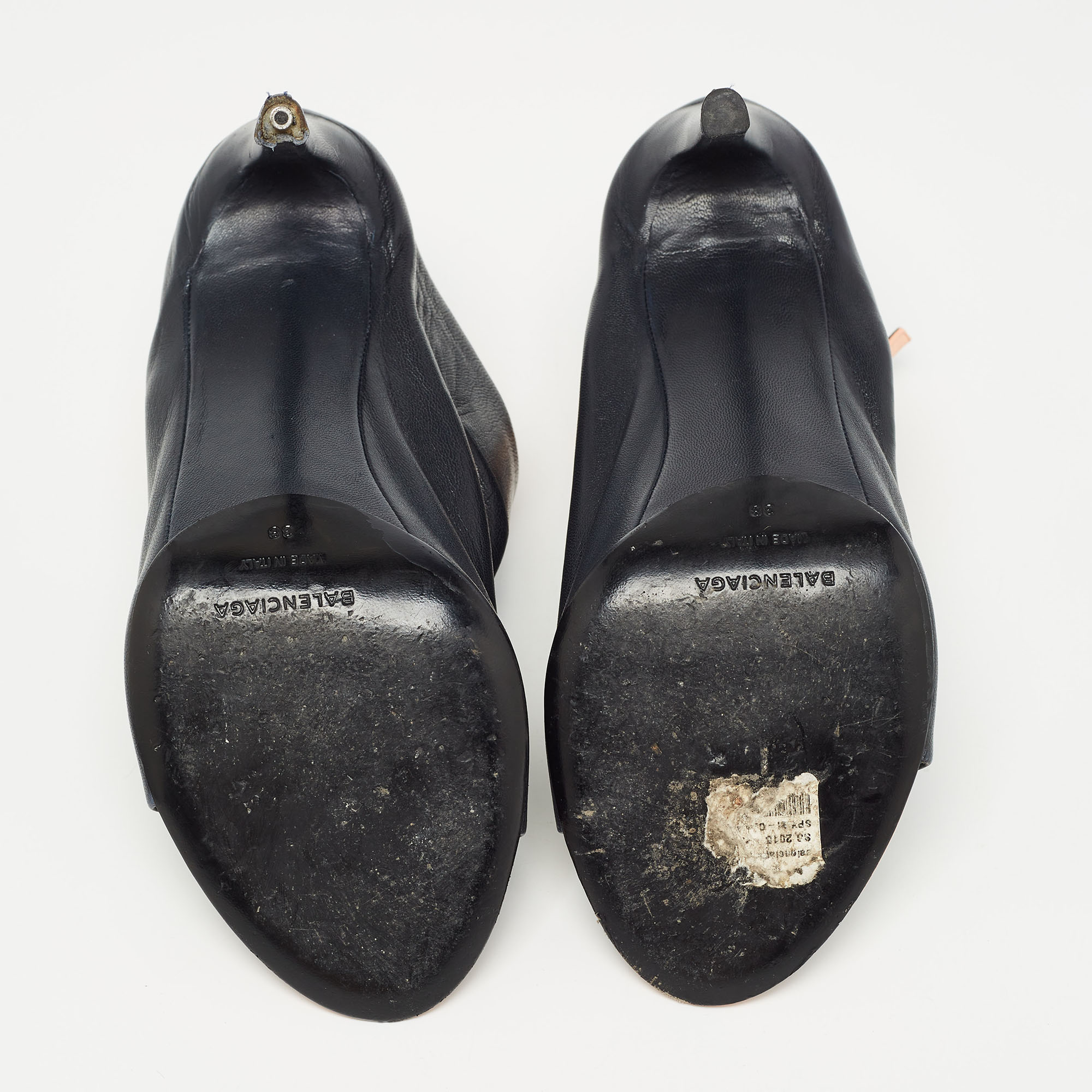 Balenciaga  Black Leather Ankle Strap Sandals Size 38 