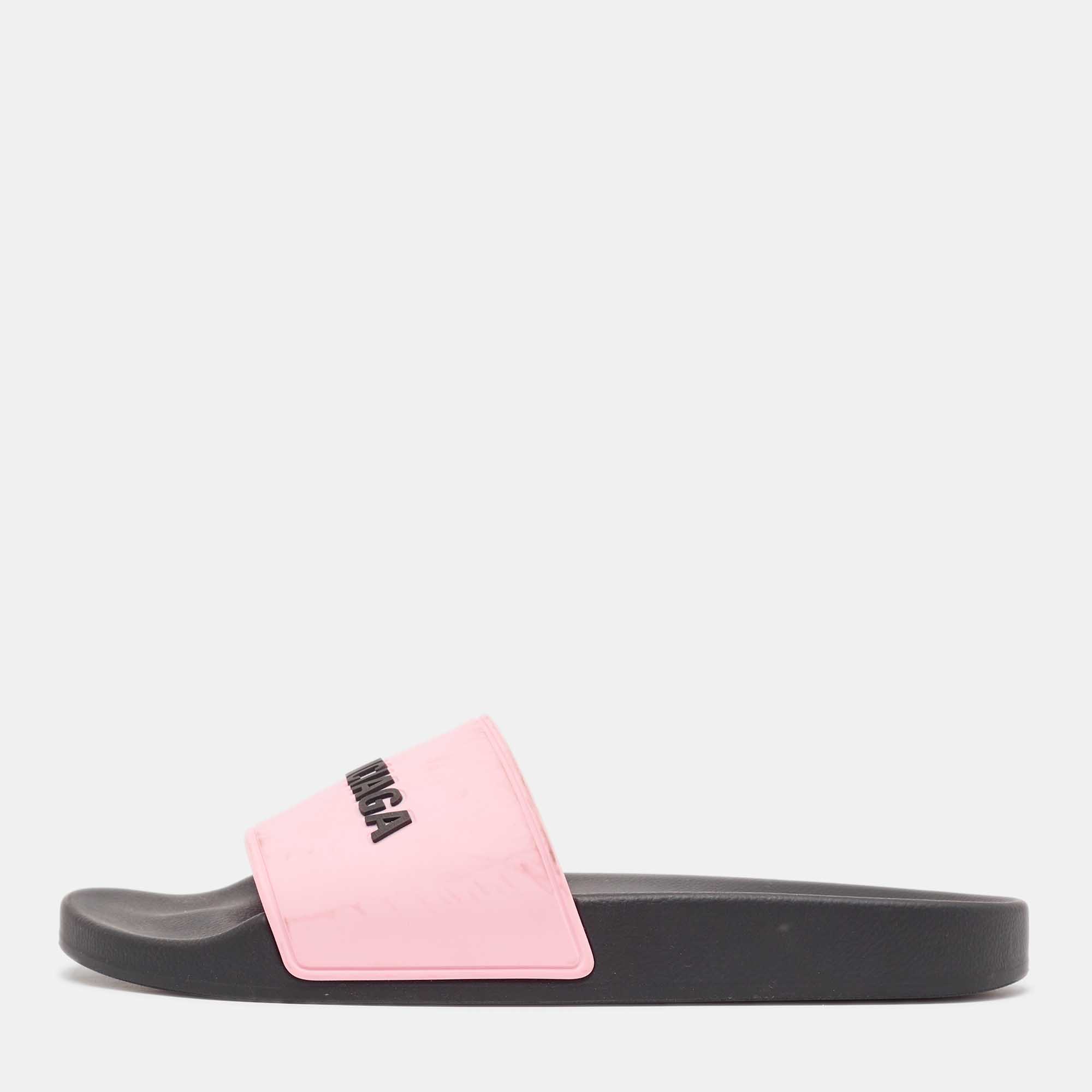 

Balenciaga Black/Pink Logo Rubber Pool Slides Size