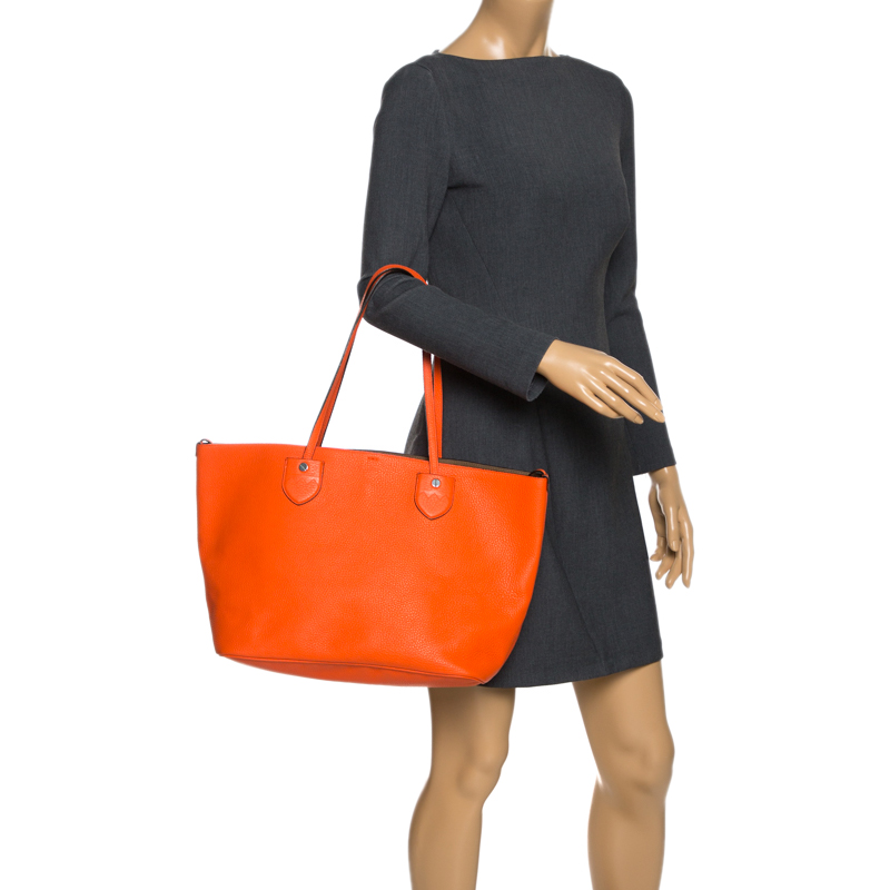 

Bally Orange Leather Bernina Tote