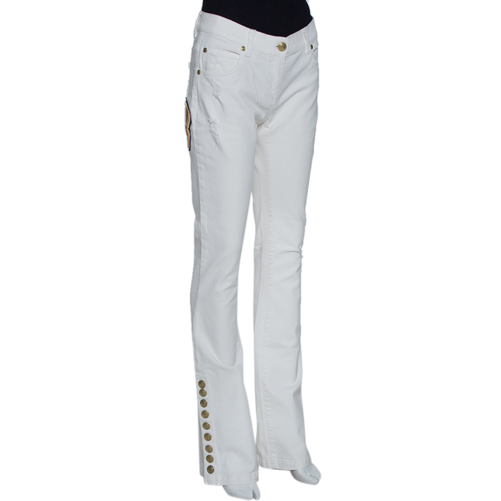 

Pierre Balmain White Logo Appliqued Denim Distressed Flared Jeans