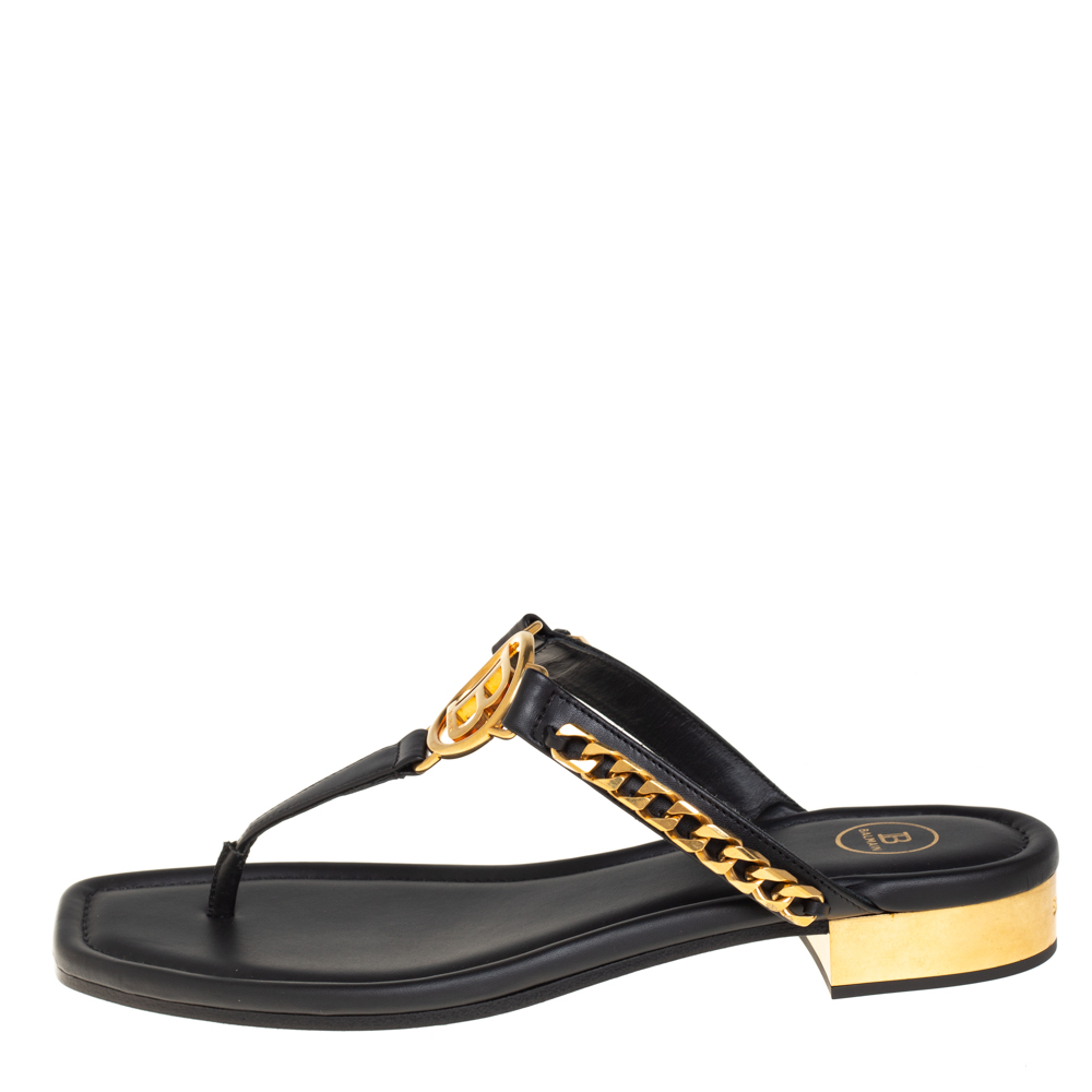 

Balmain Black Leather Chain Embellished Thong Sandals Size