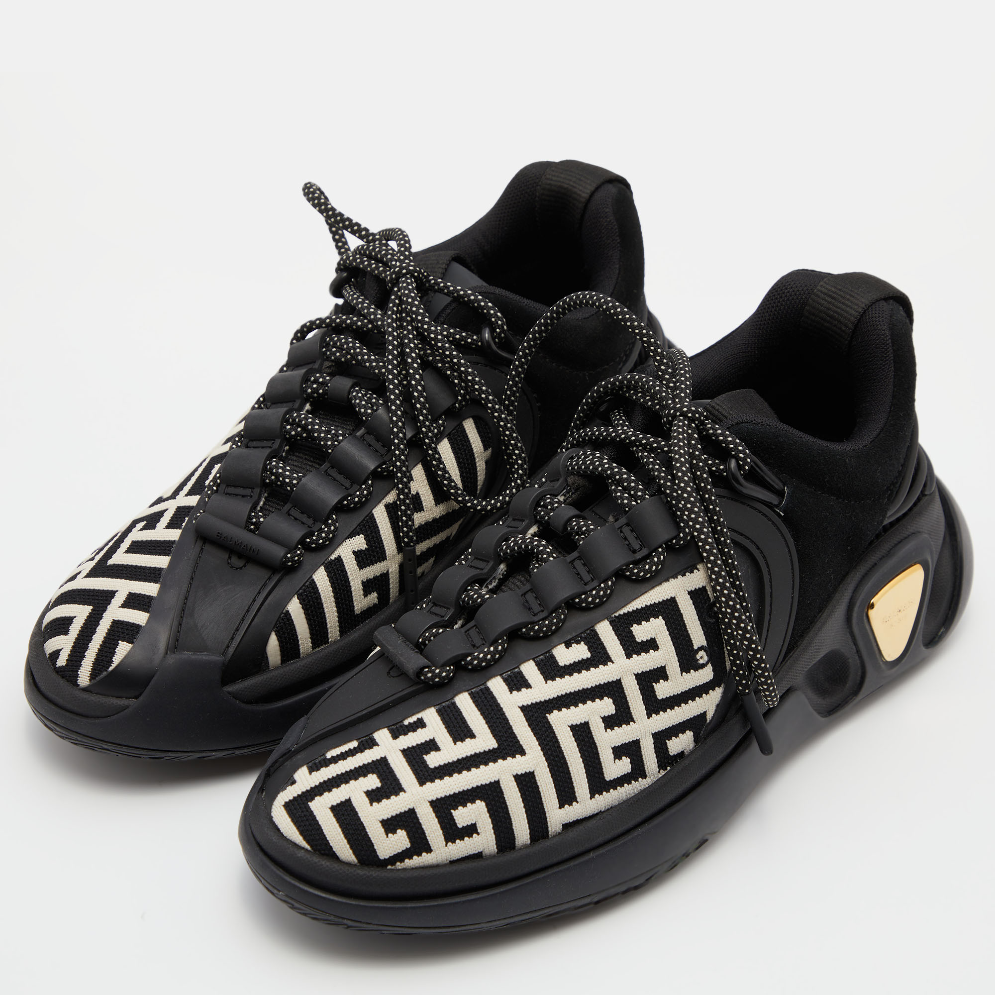 

Balmain Black/White Monogram Fabric and Suede Lace Up Sneakers Size