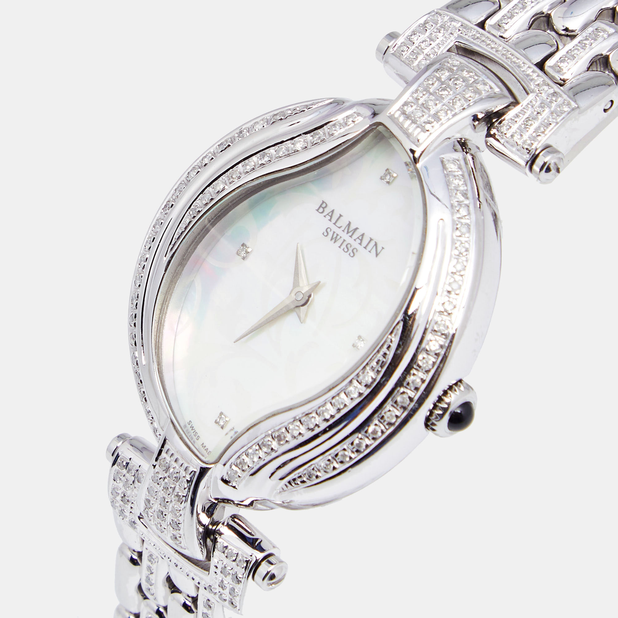 

Balmain Mother of Pearl Stainless Steel Diamond Excessive, White