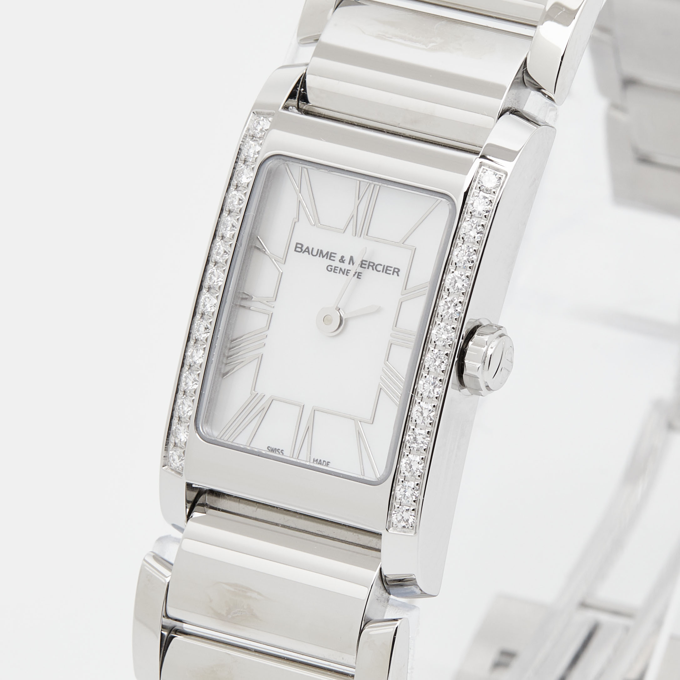 

Baume and Mercier Mother of Pearl Stainless Steel Diamond Hampton, White