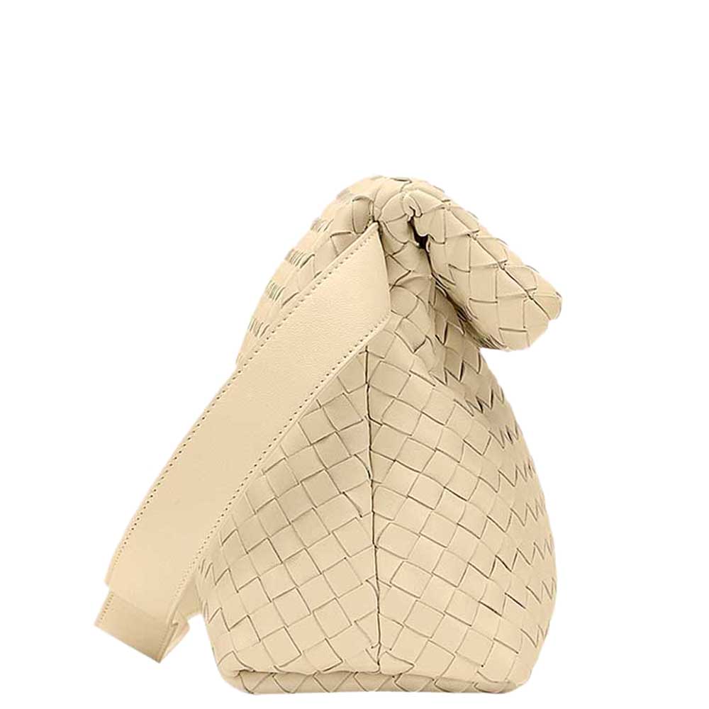 

Bottega Veneta Beige Intrecciato Leather The Fold Bag