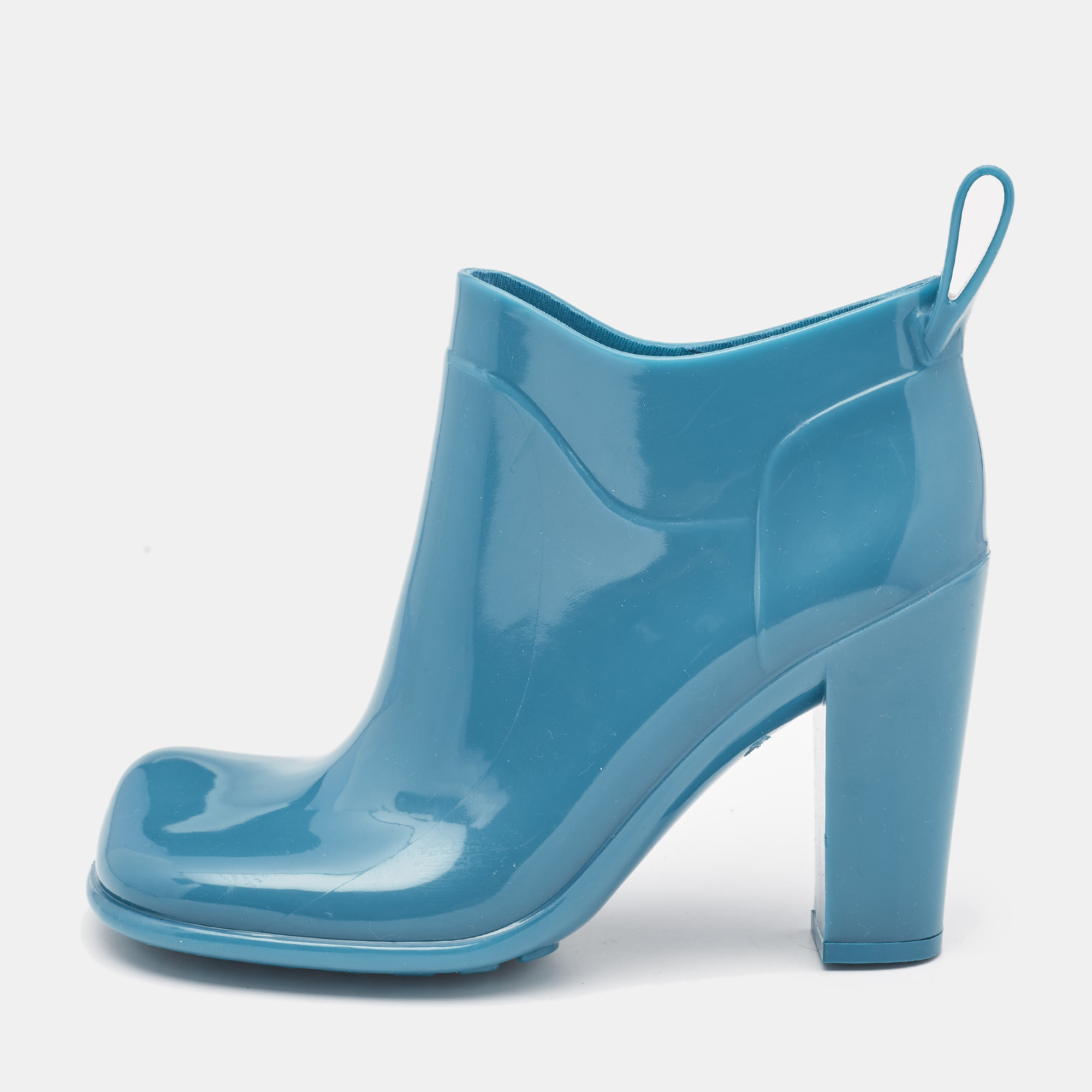 

Bottega Veneta Blue Rubber Ankle Boots Size